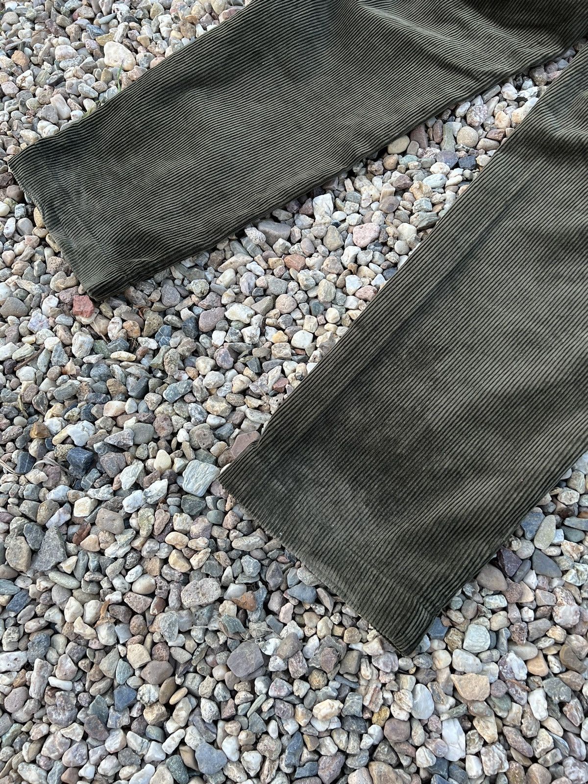 Polo Ralph Lauren Polo Ralph Lauren Corduroy green pants Size US 34 / EU 50 - 4 Thumbnail