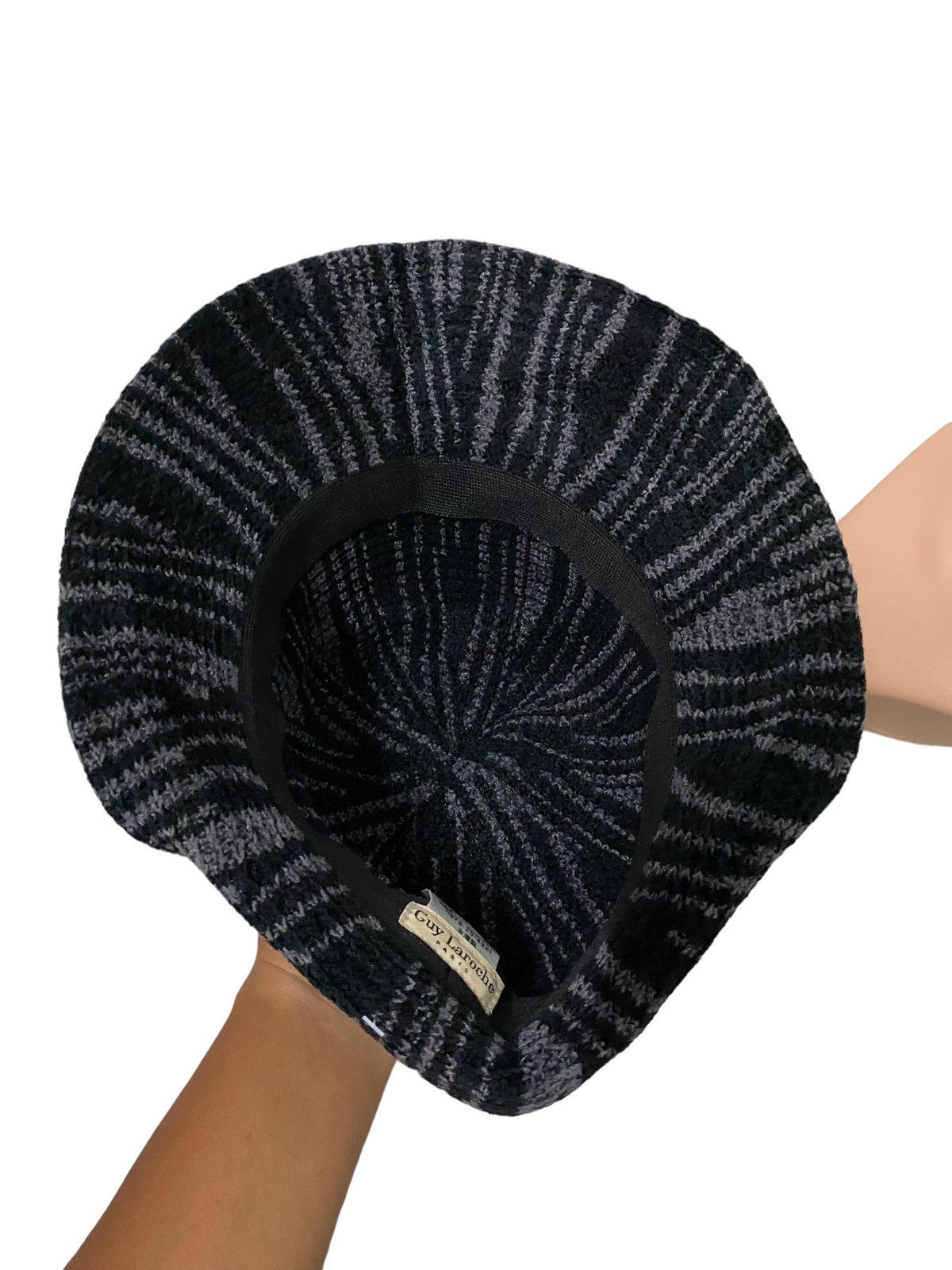 Guy Laroche × Vintage Vintage Guy Laroche Paris Bucket Hat Size ONE SIZE - 8 Thumbnail