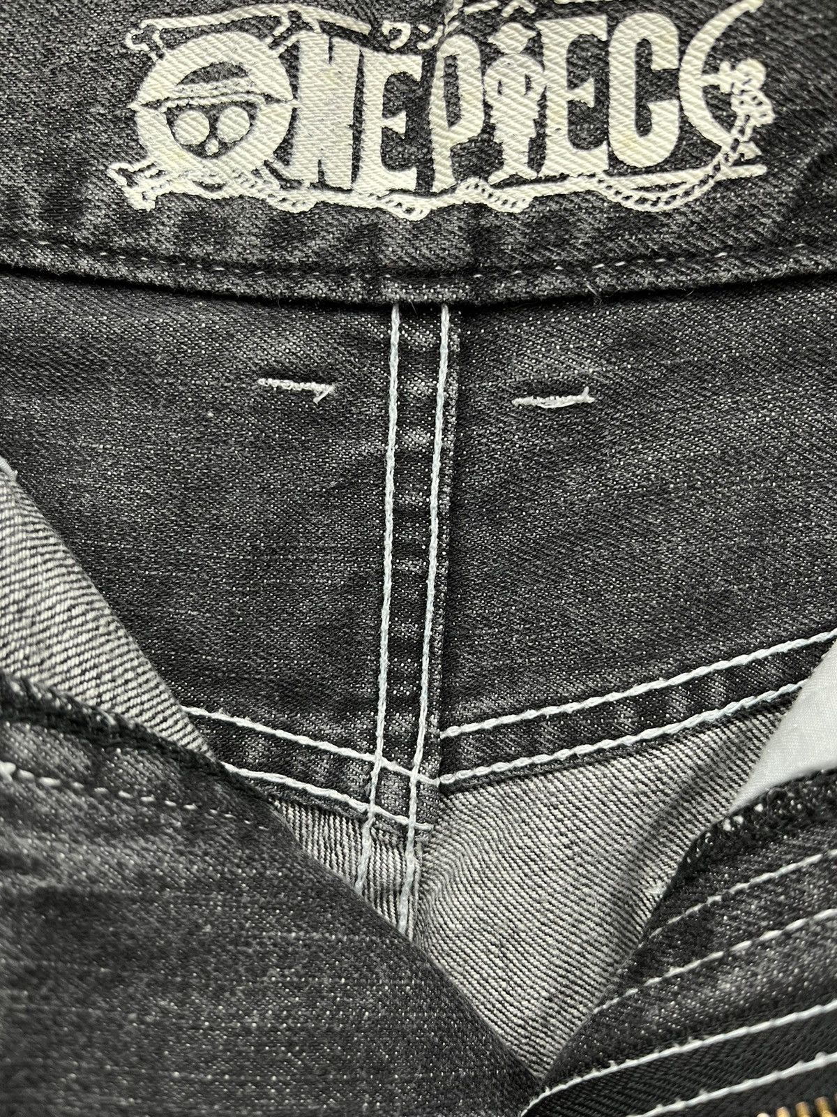 One Piece RARE🔥Vtg 90’s MONKEY D. LUFFY ONE PIECE ANIME Black Denim Size US 28 / EU 44 - 6 Thumbnail