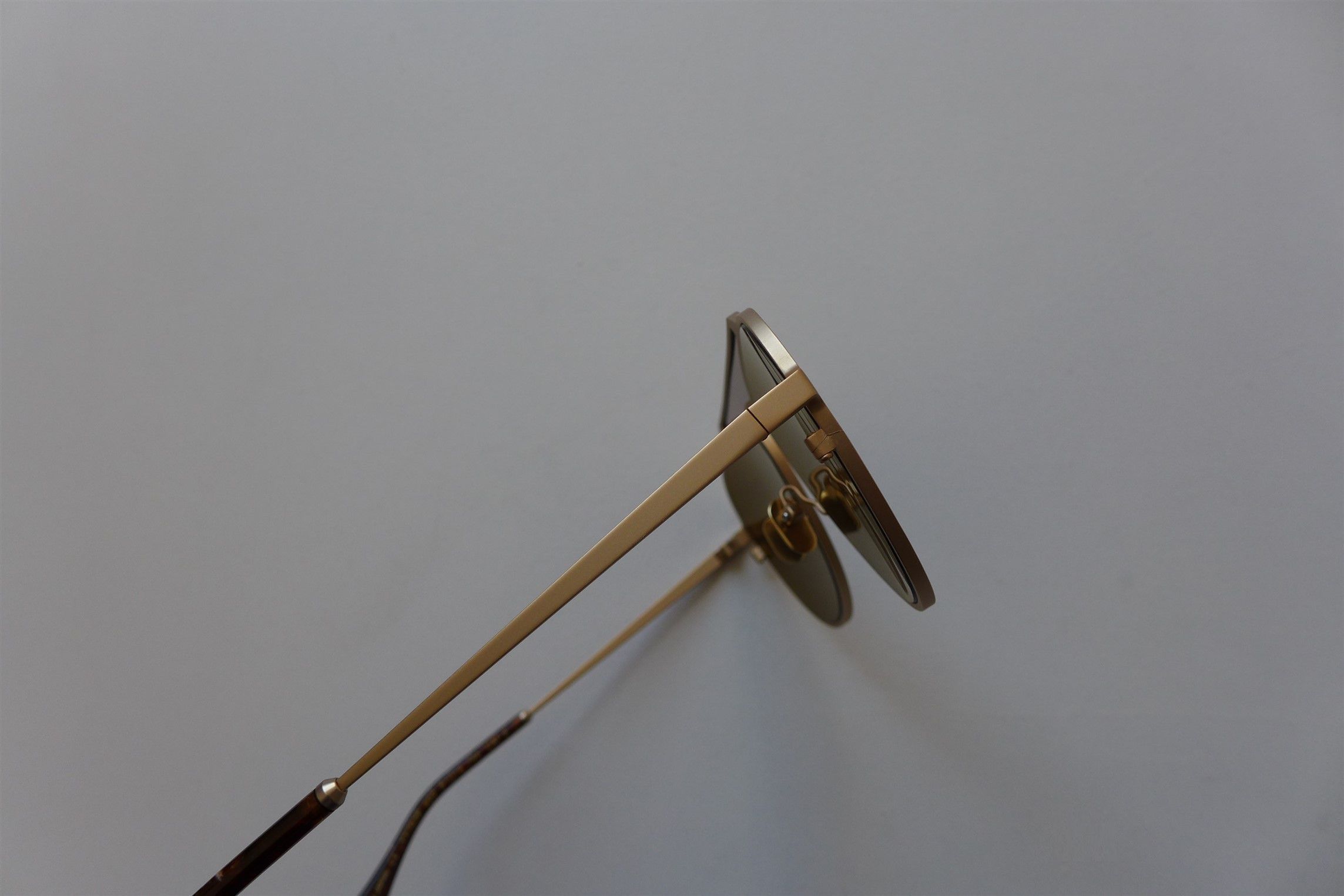 Yohji Yamamoto Yohji Yamamoto YY7039 Aviator Sunglasses -- Matte Gold Size ONE SIZE - 11 Thumbnail
