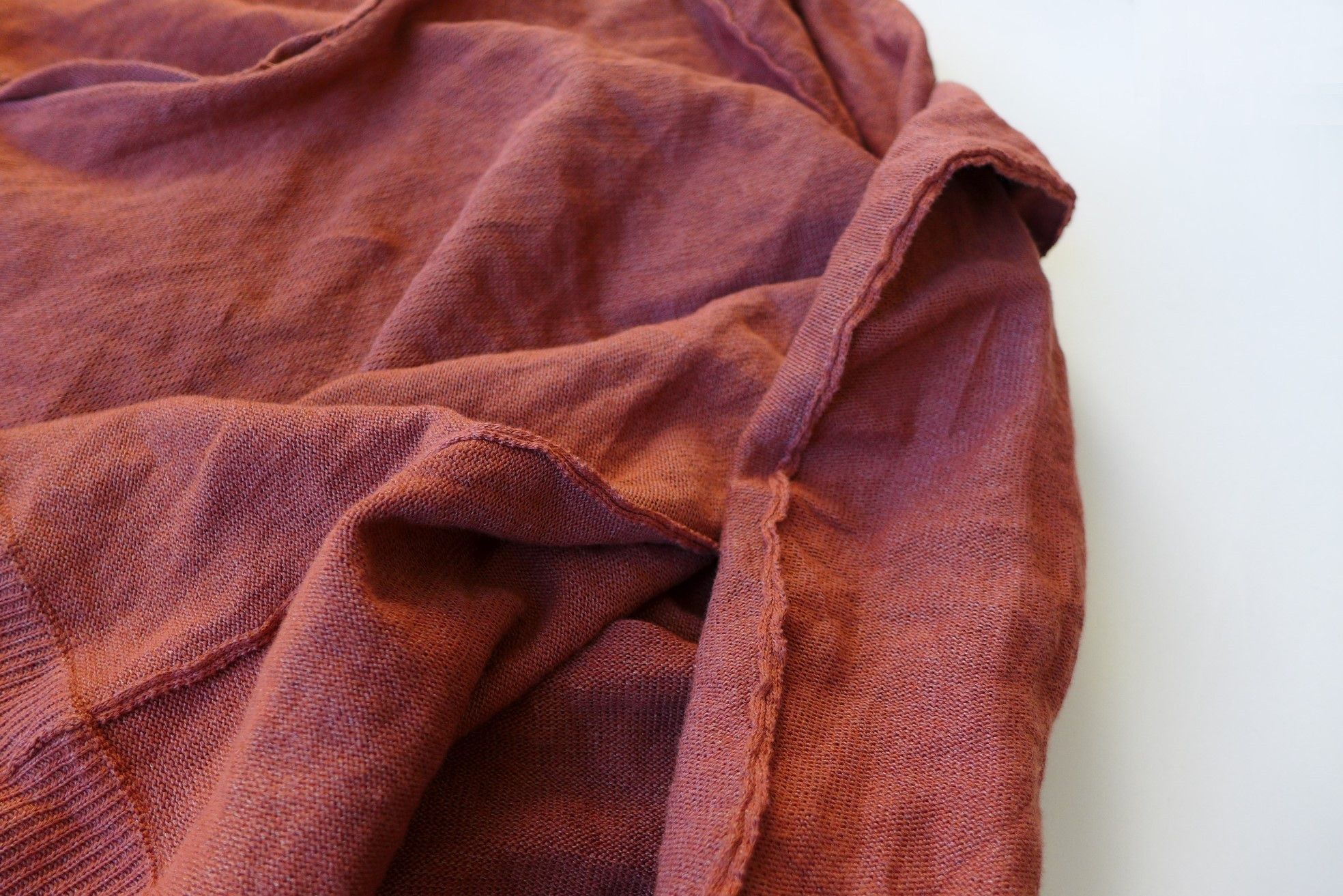 Maison Margiela Margiela SS16 Exposed Seam Metallic Sweater - Rust Size US M / EU 48-50 / 2 - 11 Thumbnail