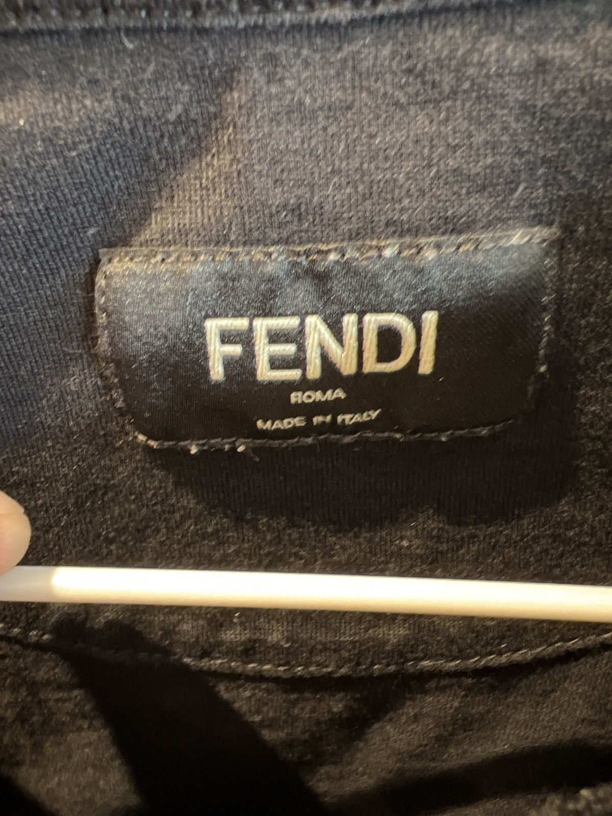 Fendi Fendi Mens T Shirt Large Black Gold Raised FF Circle Logo Size US L / EU 52-54 / 3 - 2 Thumbnail