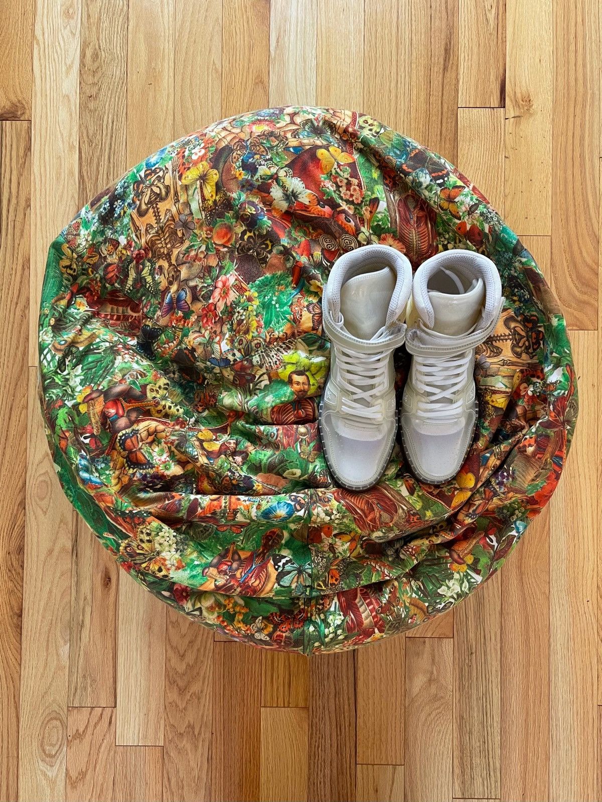 Undercover SS2005 Undercover But Beautiful Store Display Bean Bag Chair Size ONE SIZE - 3 Thumbnail