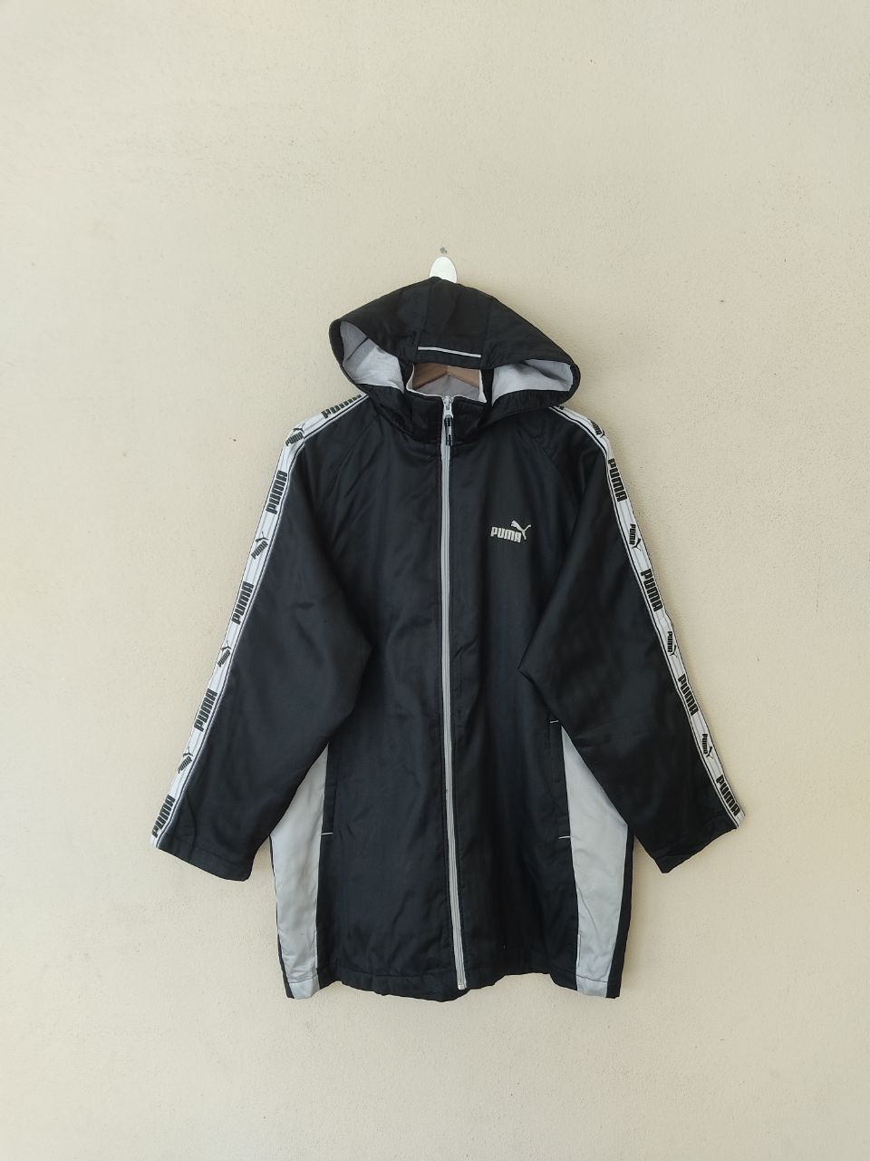 Puma × Vintage Vintage Puma Sidetape Long Black Jacket Size US M / EU 48-50 / 2 - 1 Thumbnail