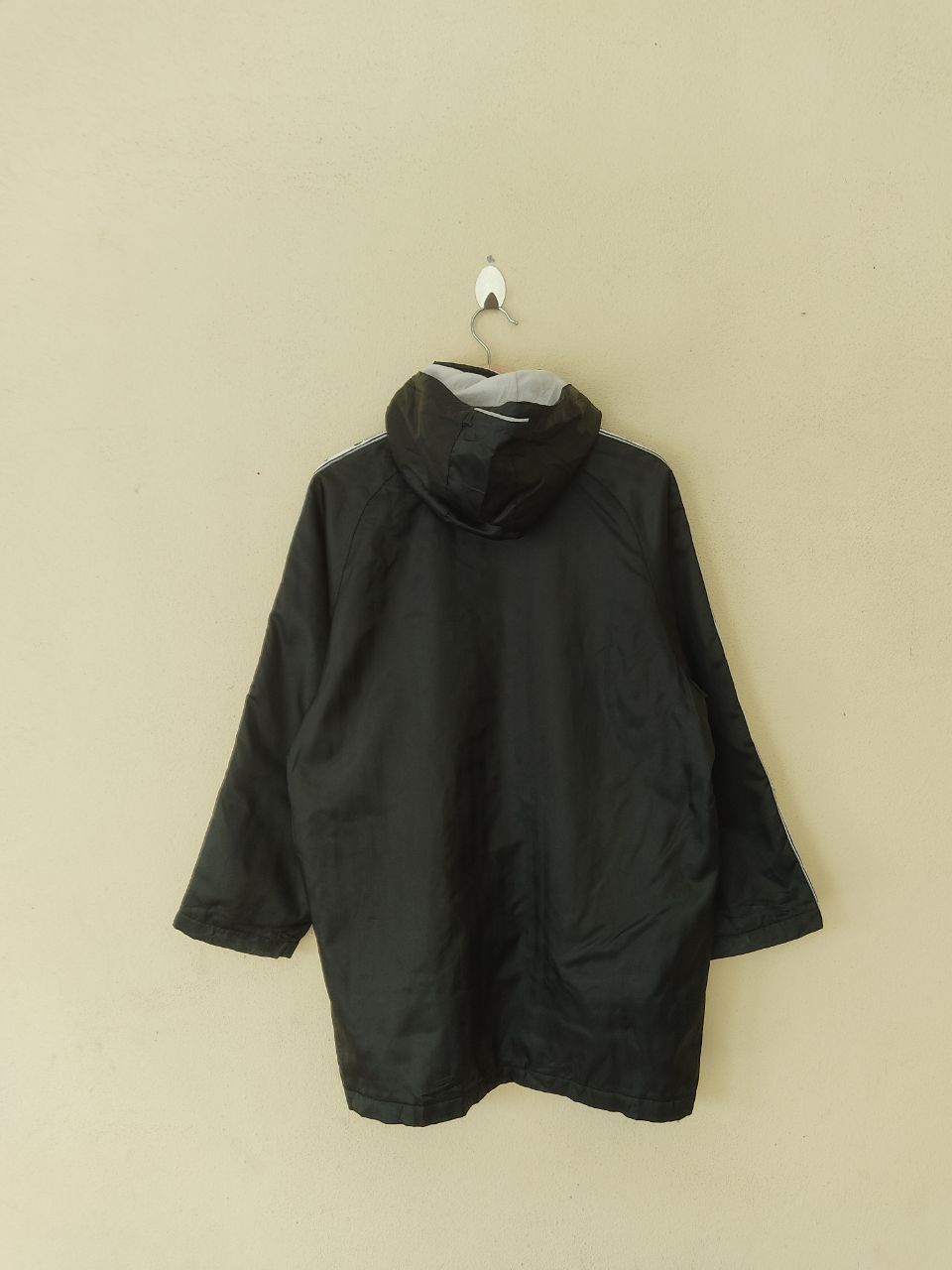 Puma × Vintage Vintage Puma Sidetape Long Black Jacket Size US M / EU 48-50 / 2 - 5 Thumbnail