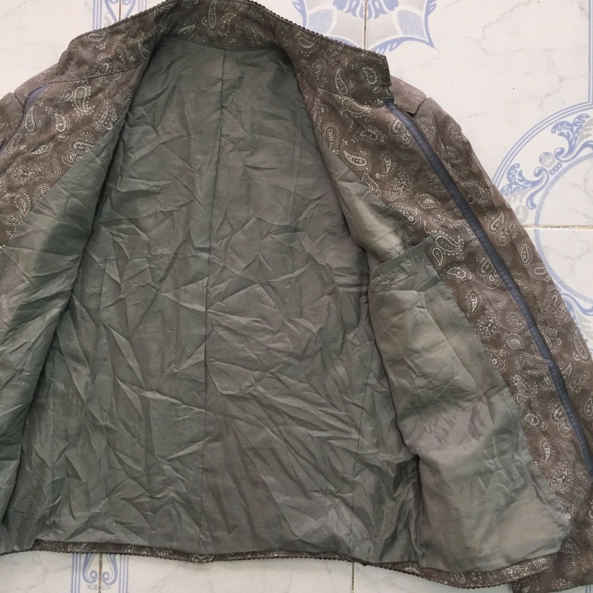 Japanese Brand Pad Shoulder Paisley Kerchief Bandana Style Zipper Jacket Size US M / EU 48-50 / 2 - 8 Thumbnail