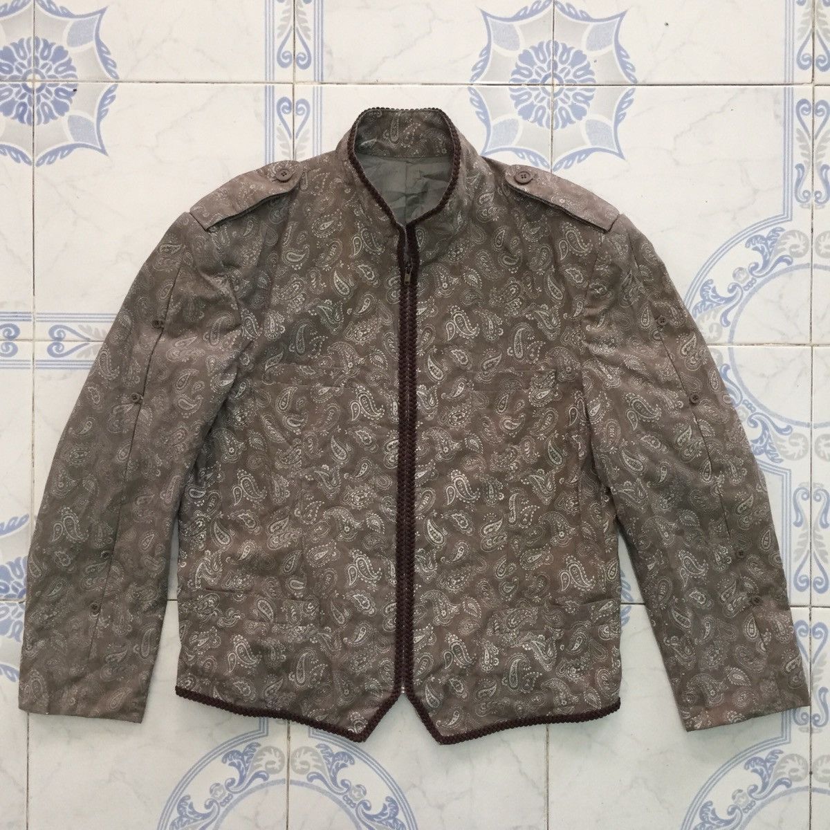 image of Paislee Pad Shoulder Paisley Kerchief Bandana Style Zipper Jacket, Men's (Size Medium)