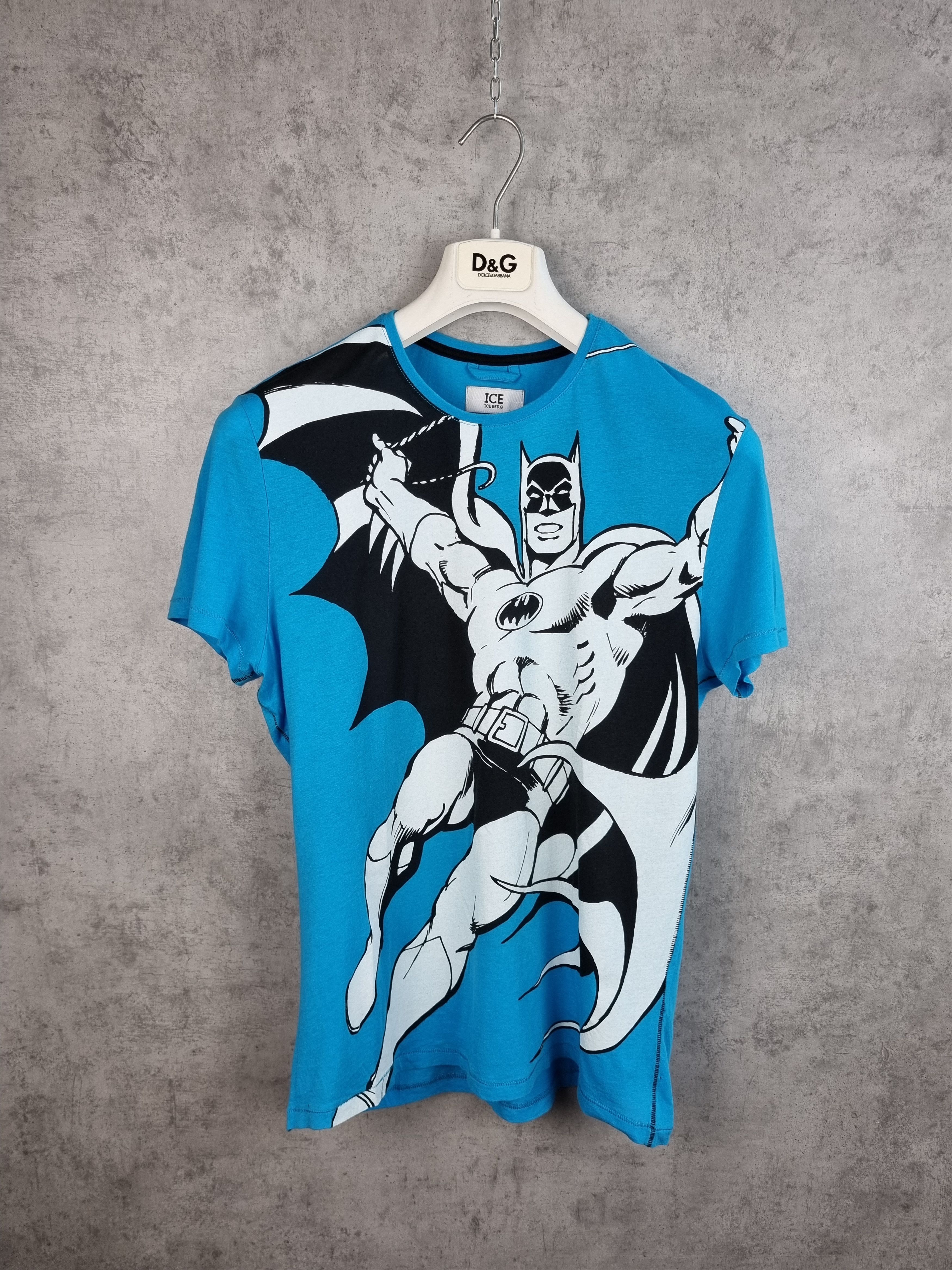 DC Comics × Iceberg Rare ICEBERG x BATMAN Big Print Tee shirt Size US S / EU 44-46 / 1 - 9 Thumbnail