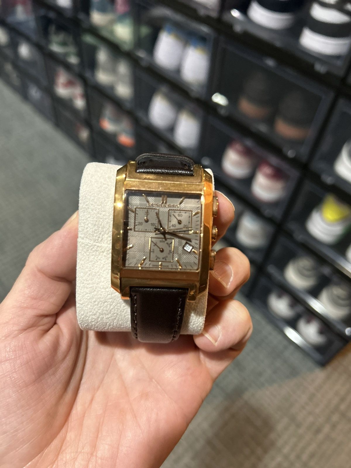 Sell burberry watch on sale