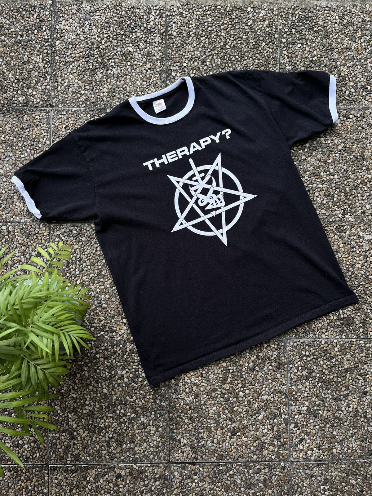 Band Tees × Vintage Therapy? Vintage Rock Band Tee Size US L / EU 52-54 / 3 - 1 Thumbnail