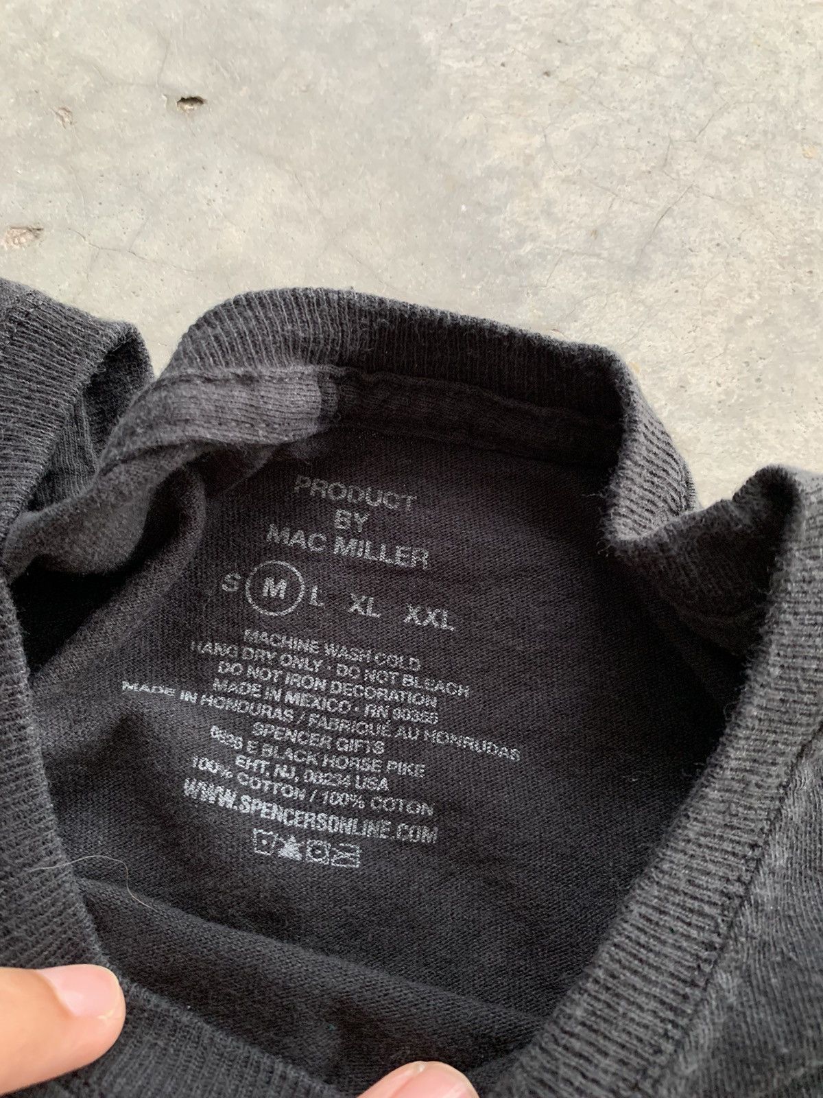 Mac Miller 2018 Mac Miller Dead rapper Tshirt Size US M / EU 48-50 / 2 - 4 Thumbnail