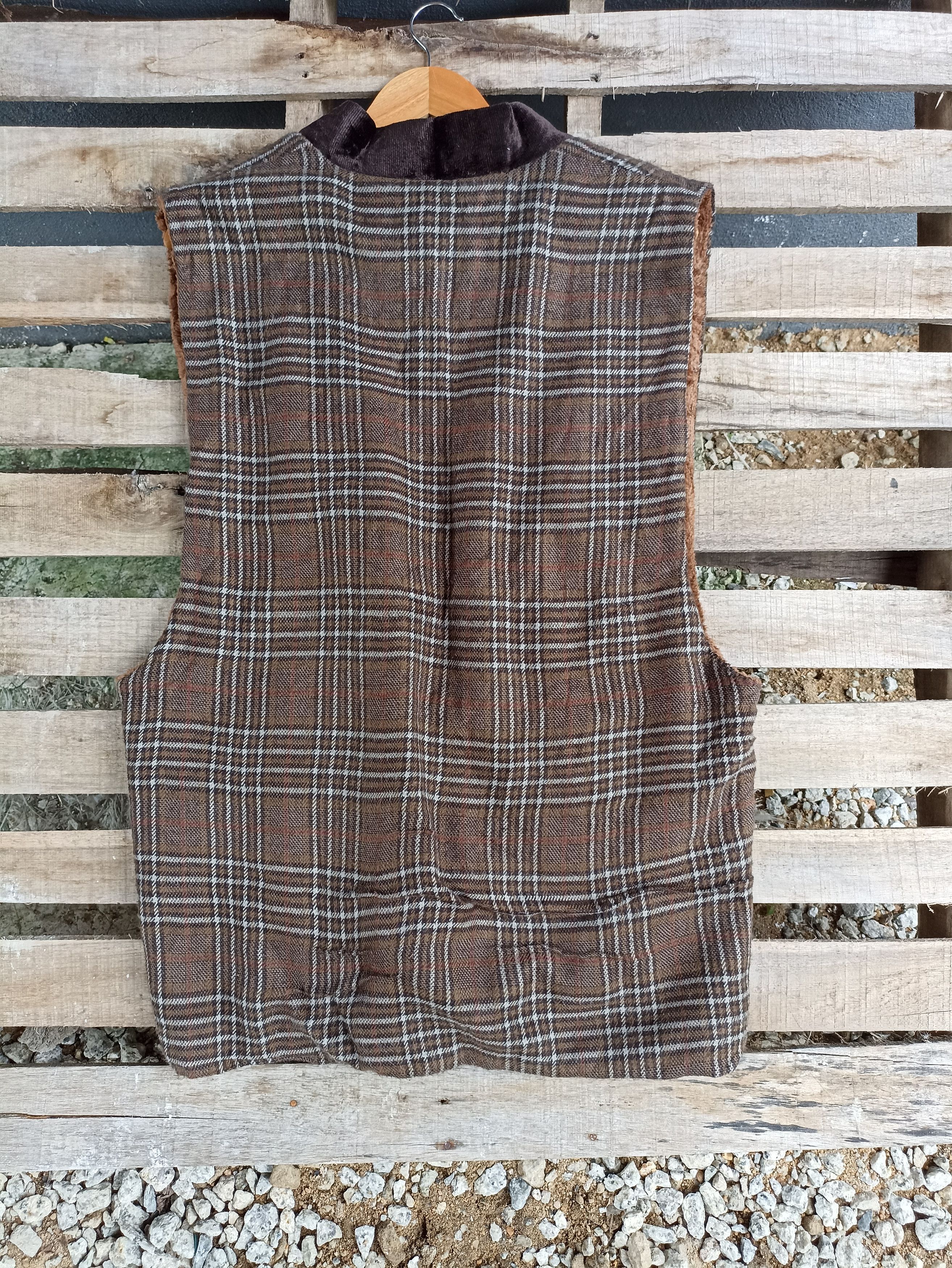 Japanese Brand × Vintage Vintage Japan Brand checkered Vest lining fleece Size US L / EU 52-54 / 3 - 5 Thumbnail
