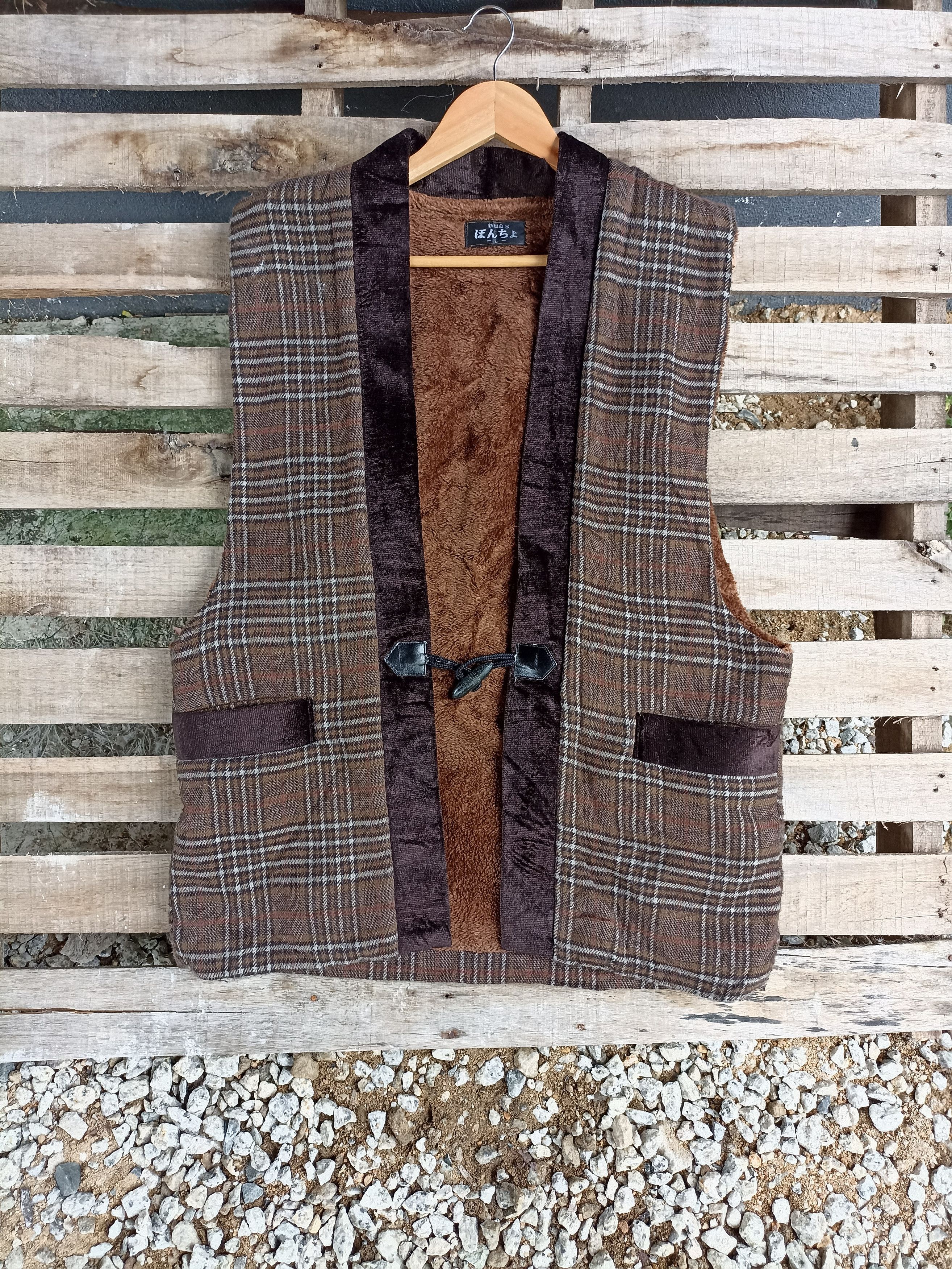 Japanese Brand × Vintage Vintage Japan Brand checkered Vest lining fleece Size US L / EU 52-54 / 3 - 2 Thumbnail