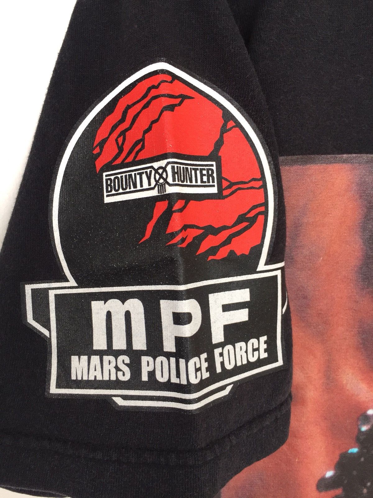 Bounty Hunter GRAIL🔥Bounty Hunter x Ghosts of Mars Movie Shirt Size US M / EU 48-50 / 2 - 4 Thumbnail