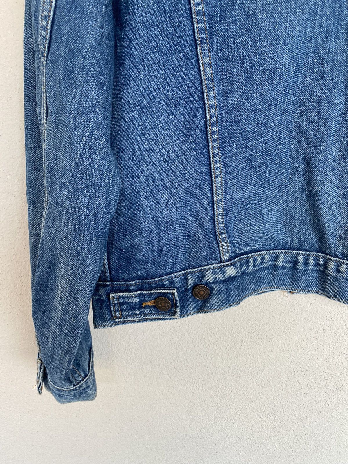 Levi's Vintage 90s Levis Faded Wash Trucker Jacket Denim Size US XL / EU 56 / 4 - 14 Thumbnail