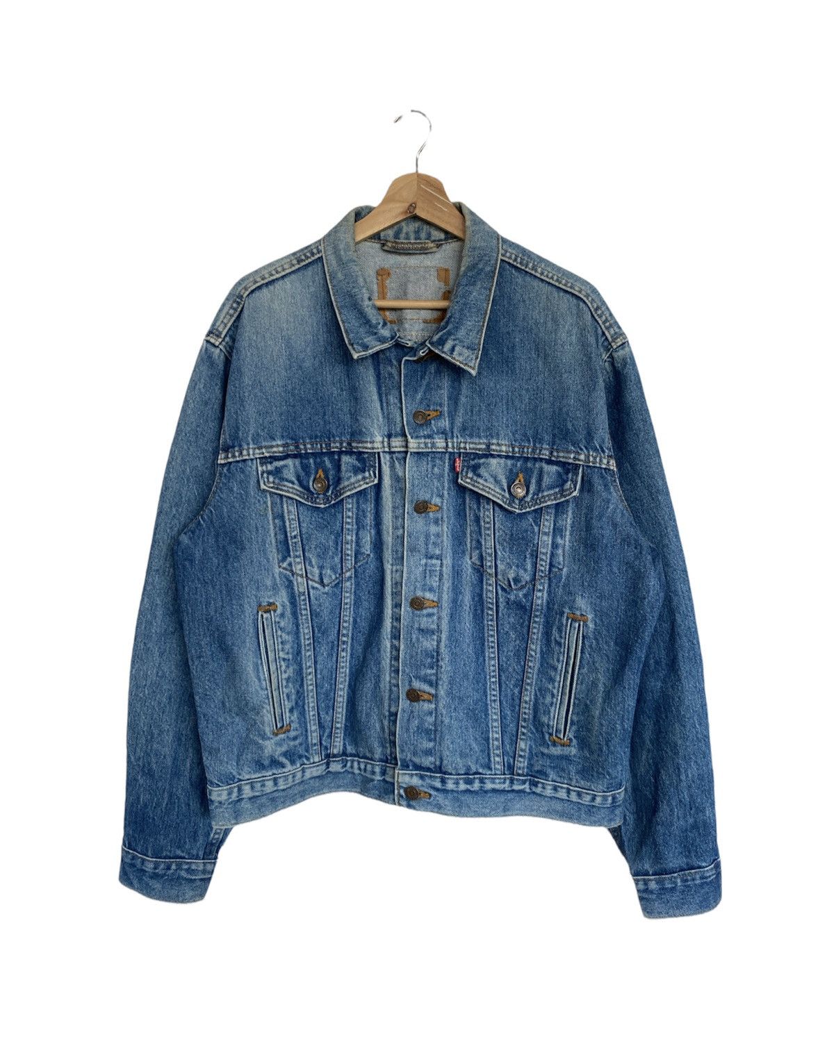 Levi's Vintage 90s Levis Faded Wash Trucker Jacket Denim Size US XL / EU 56 / 4 - 1 Thumbnail