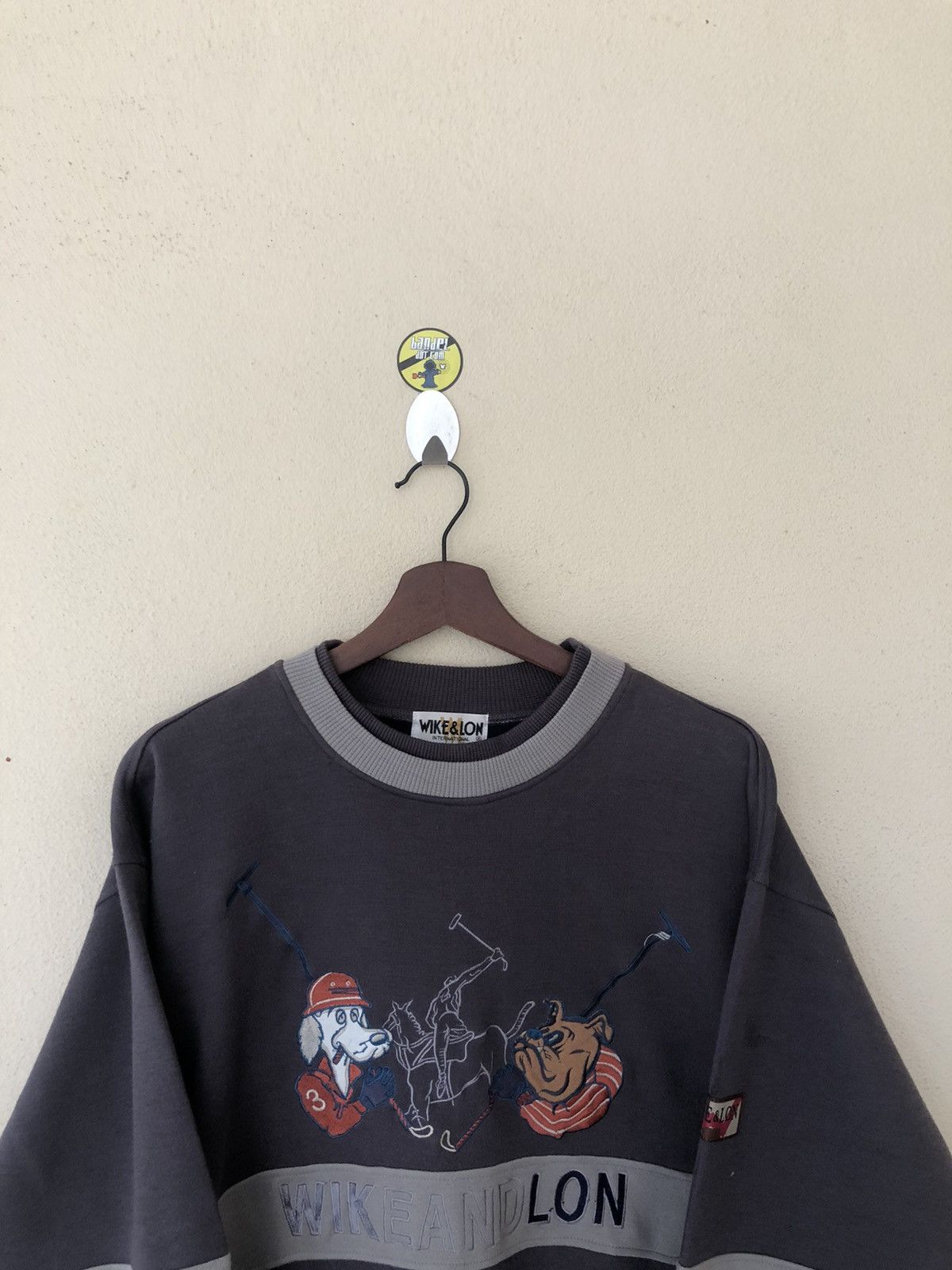 Japanese Brand × Vintage Vintage Wike&Lon International Embroidered Sweatshirt Size US L / EU 52-54 / 3 - 2 Thumbnail