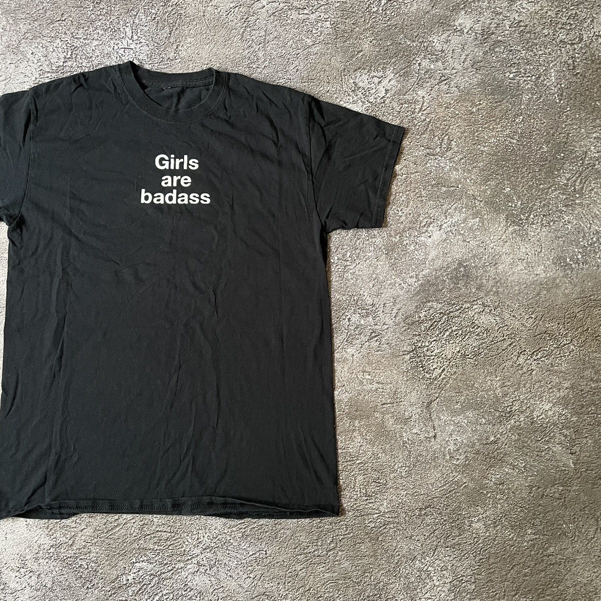 Vintage Y2K Graphic Tee Girls Are Badass Funny Streetwear Grunge M Size US M / EU 48-50 / 2 - 3 Thumbnail