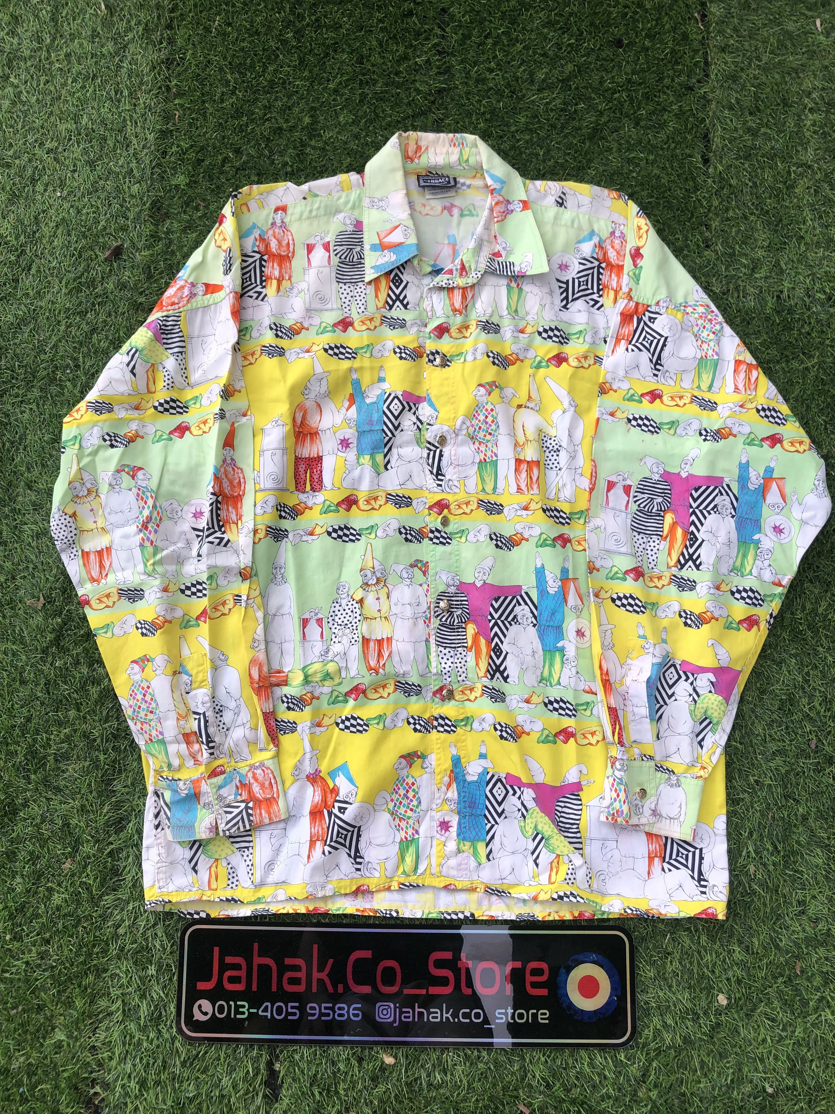 Designer Versace Shirt Full Print (T060) Size US XL / EU 56 / 4 - 1 Thumbnail