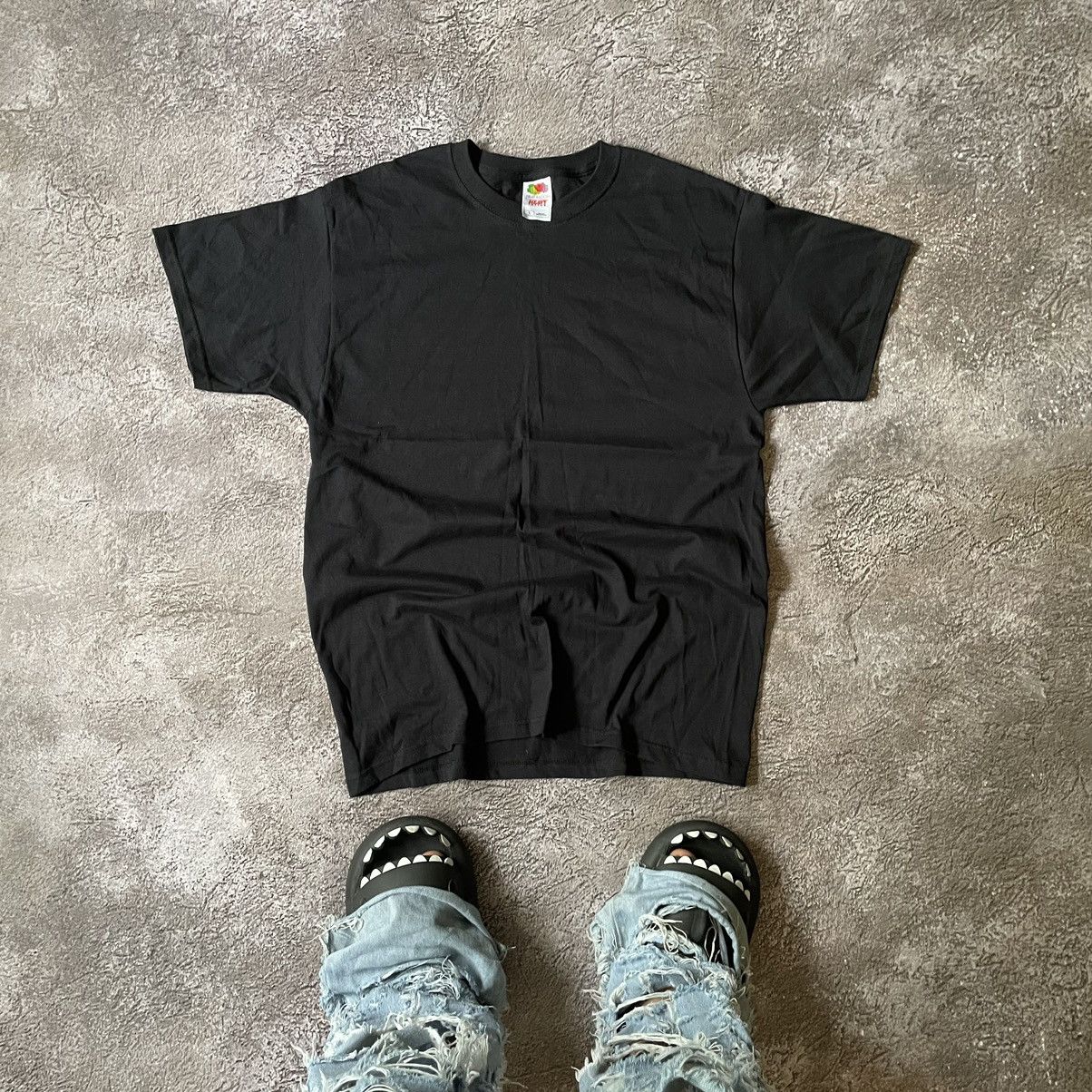 Vintage Vintage Y2K Graphic Tee Funny Print Streetwear Skate Slim XL Size US XL / EU 56 / 4 - 6 Thumbnail