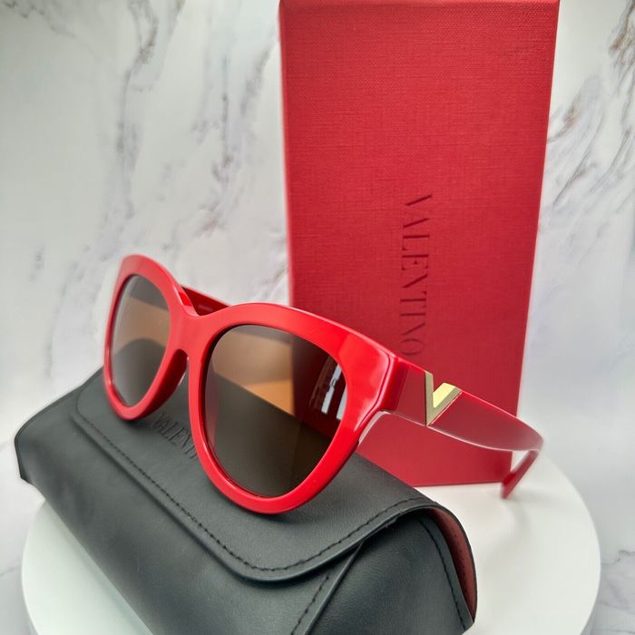 Valentino Valentino Sunglasses New Grailed