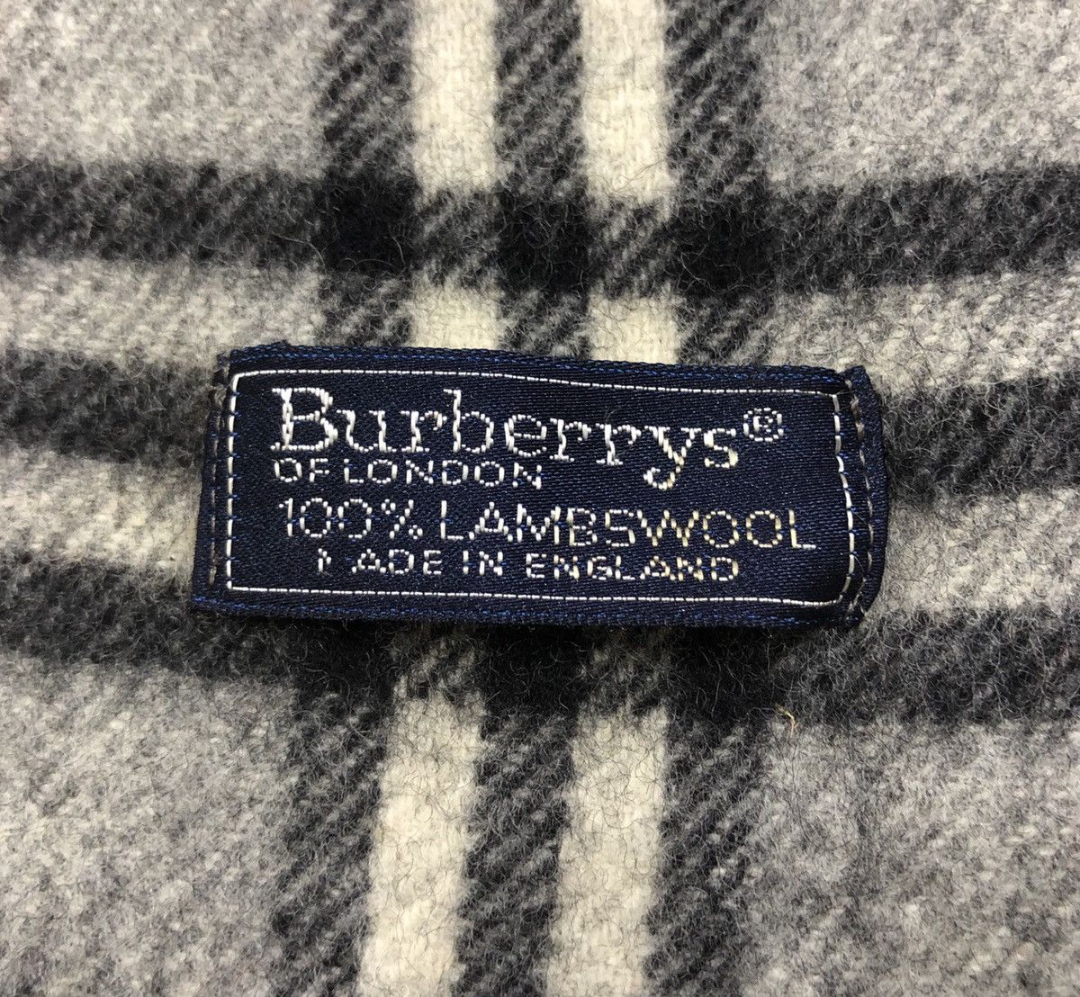 Burberry Vintage Burberrys London 100%Lambswool Scarf/ Muffler Size ONE SIZE - 6 Thumbnail