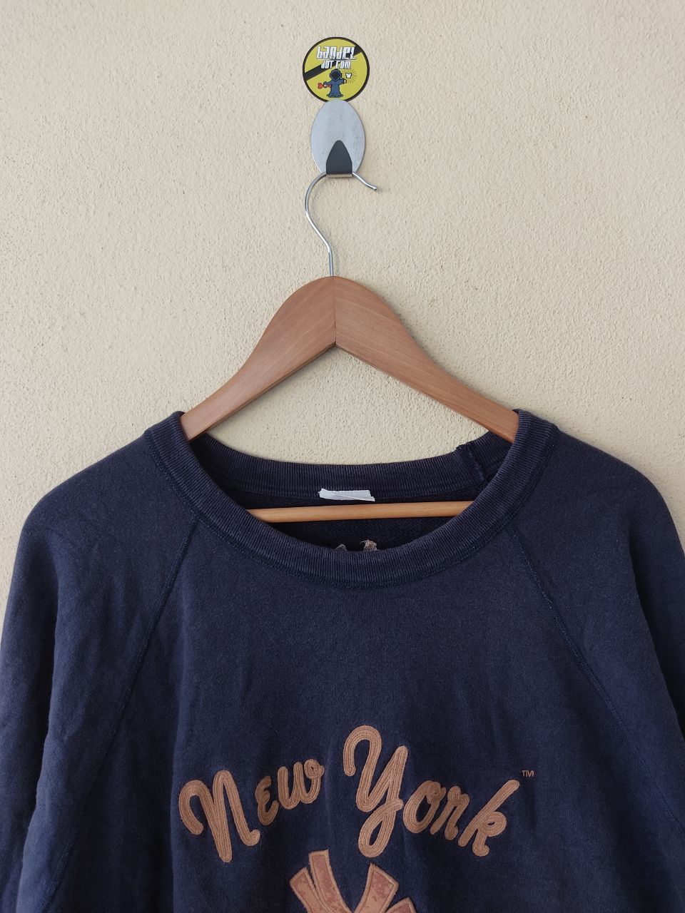 MLB × New York Yankees × Uniqlo NEW YORK YANKEES VINTAGE SWEATSHIRT Size US XL / EU 56 / 4 - 2 Thumbnail