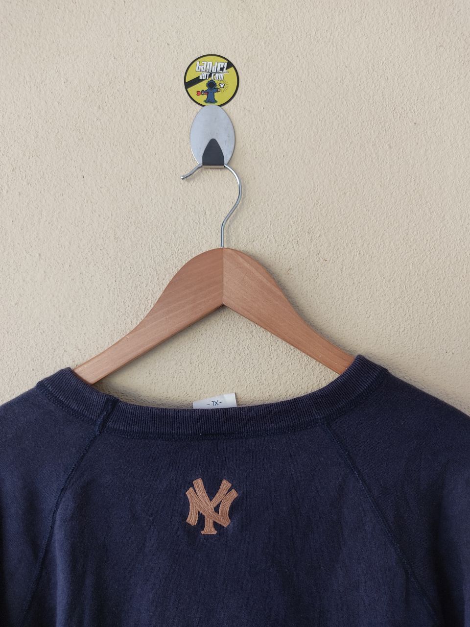 MLB × New York Yankees × Uniqlo NEW YORK YANKEES VINTAGE SWEATSHIRT Size US XL / EU 56 / 4 - 4 Thumbnail