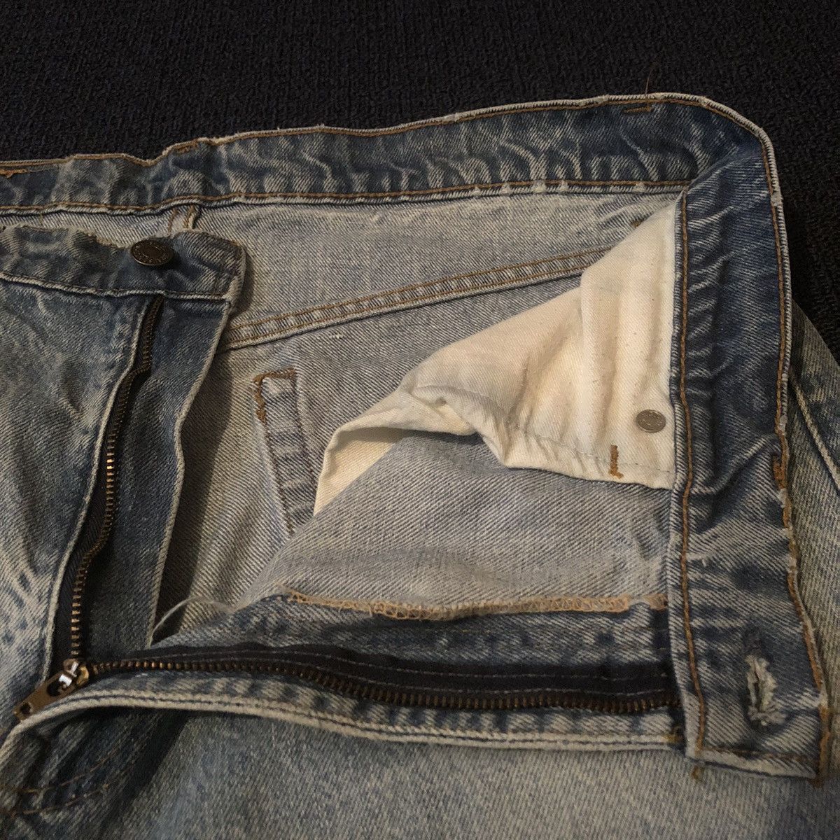 Levi's Vintage 80s Levis 505 Regular Fit Straight Denim Jeans 38x31 Size US 38 / EU 54 - 11 Thumbnail
