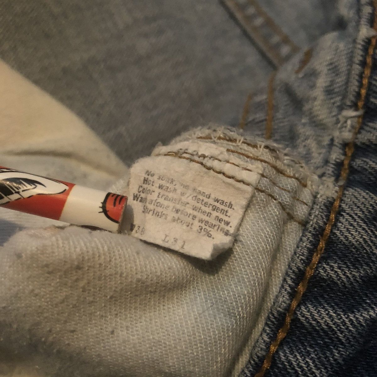 Levi's Vintage 80s Levis 505 Regular Fit Straight Denim Jeans 38x31 Size US 38 / EU 54 - 12 Thumbnail