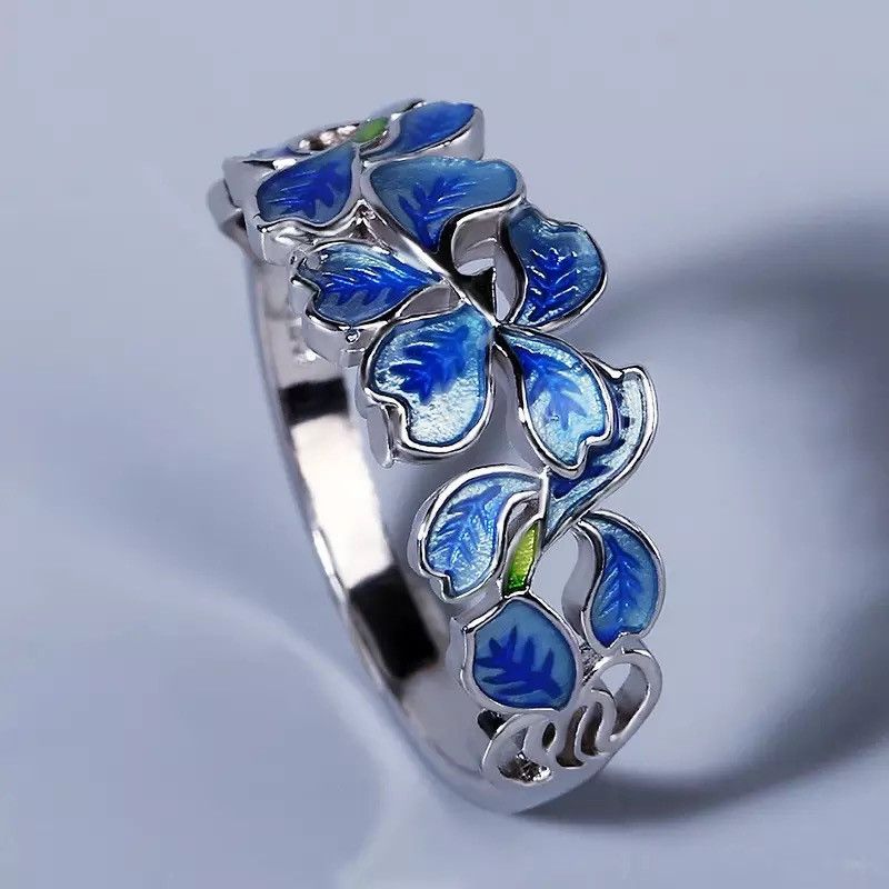 Jewelry × Vintage Flower Plated Elegant Blue Petal Ring Size ONE SIZE - 1 Thumbnail