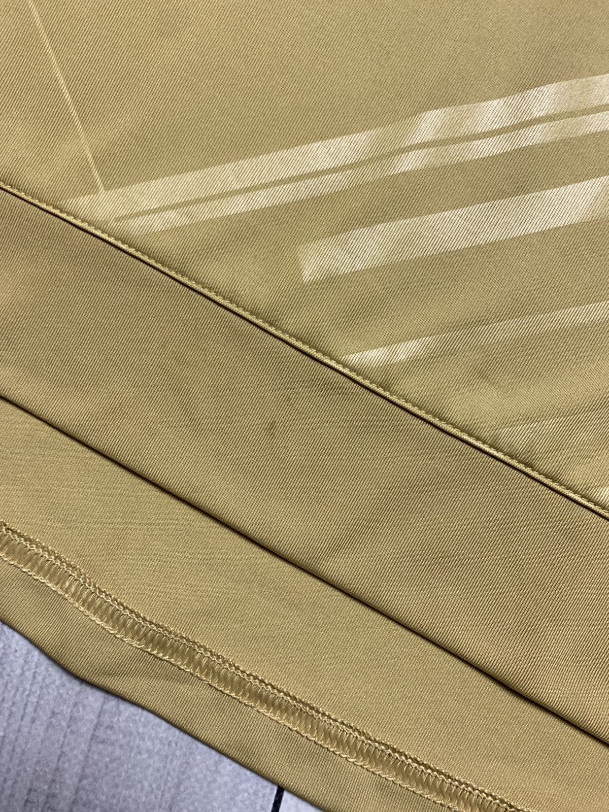 Nike × Vintage Vintage Nike Arsenal soccer jersey gold rare total 90 XL Size US XL / EU 56 / 4 - 7 Thumbnail