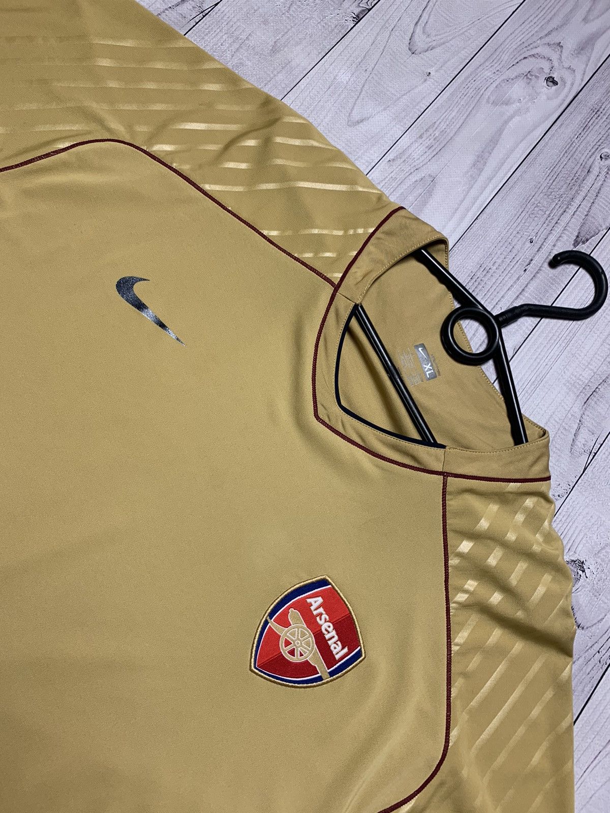 Nike × Vintage Vintage Nike Arsenal soccer jersey gold rare total 90 XL Size US XL / EU 56 / 4 - 4 Thumbnail