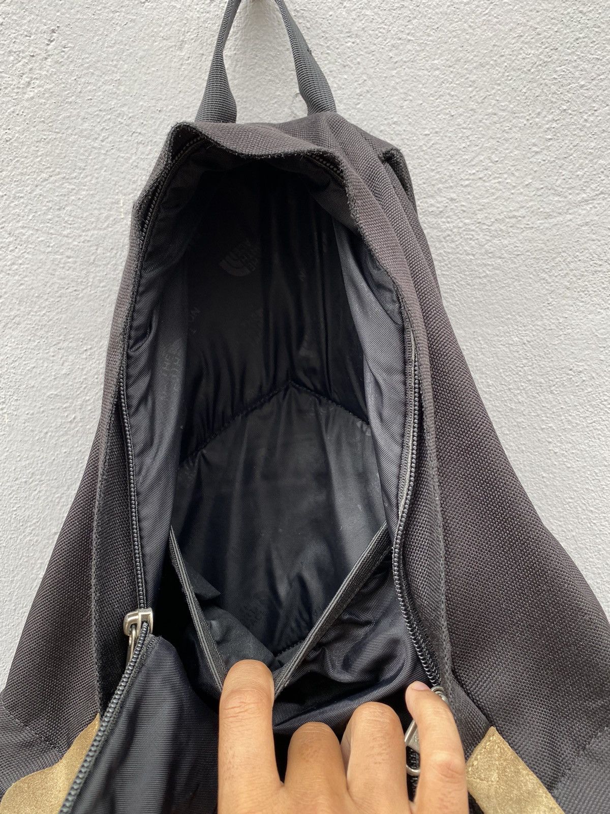The North Face × Vintage 💥RARE💥Vintage THE NORTH FACE “White Label” Daypack Leather Size ONE SIZE - 15 Thumbnail