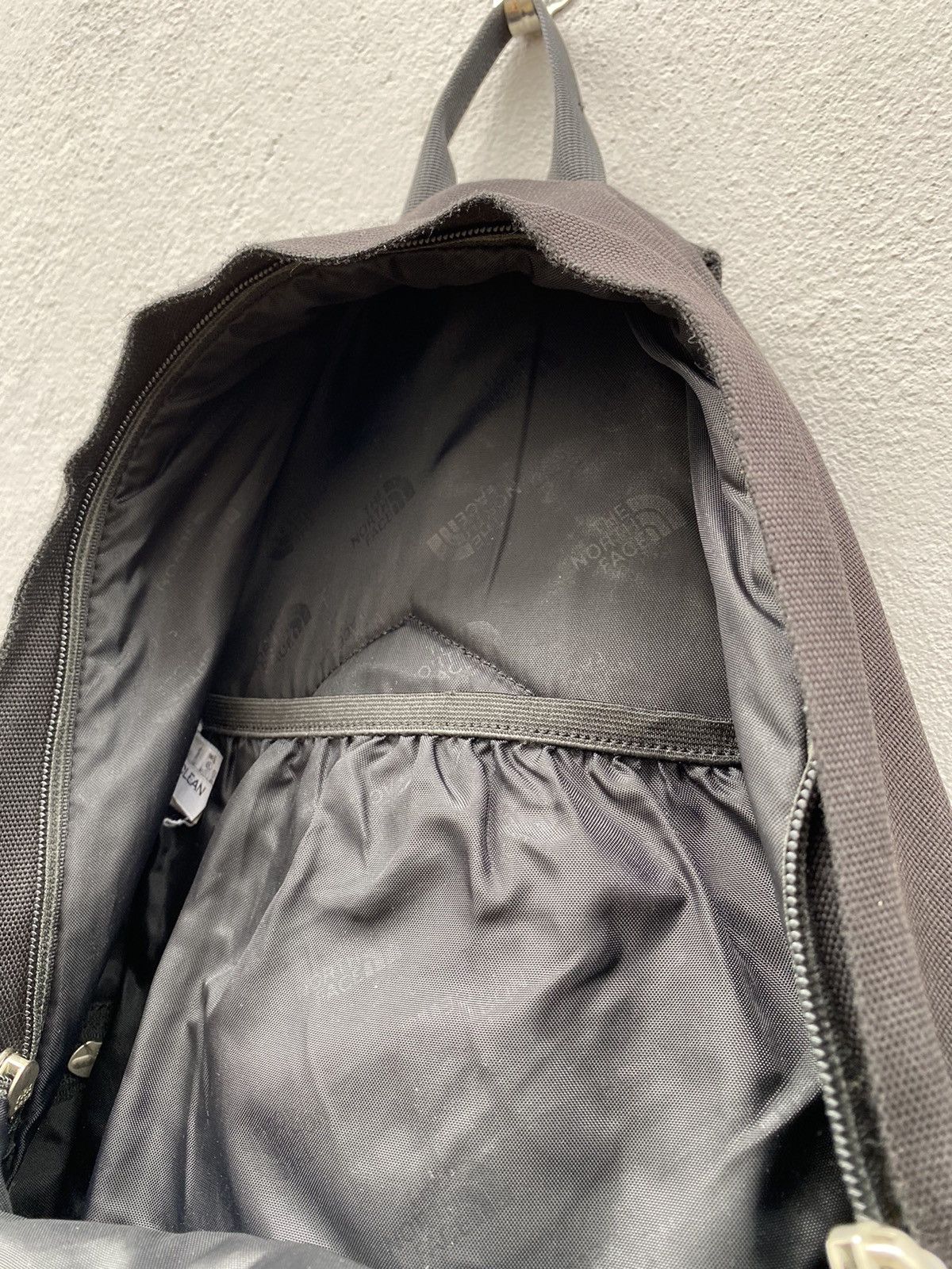 The North Face × Vintage 💥RARE💥Vintage THE NORTH FACE “White Label” Daypack Leather Size ONE SIZE - 11 Thumbnail