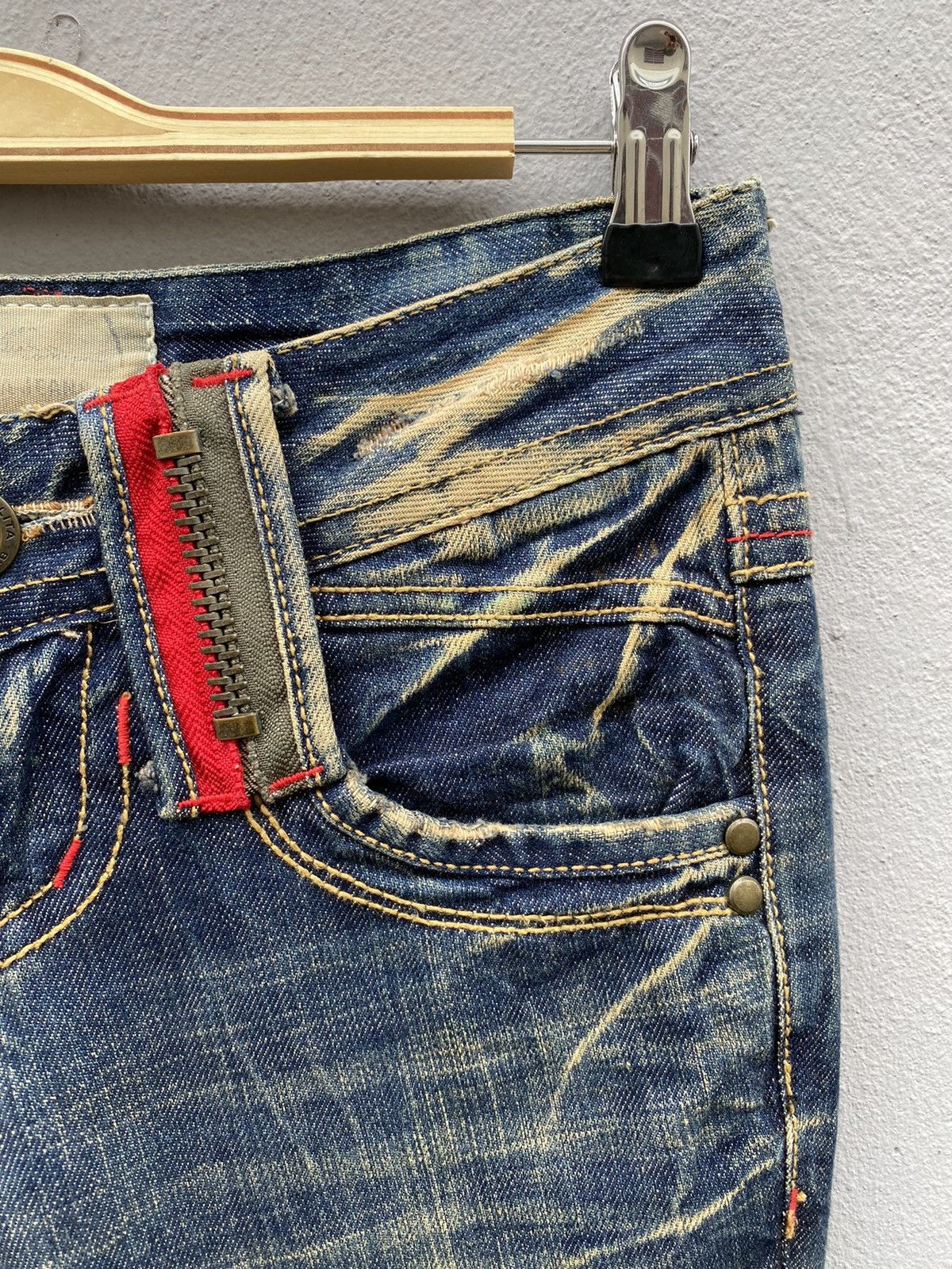 Beauty Beast 💥RARE💥LOLITA Jeans Exotic Garment Mudwash Flare Denim Size US 28 / EU 44 - 4 Thumbnail