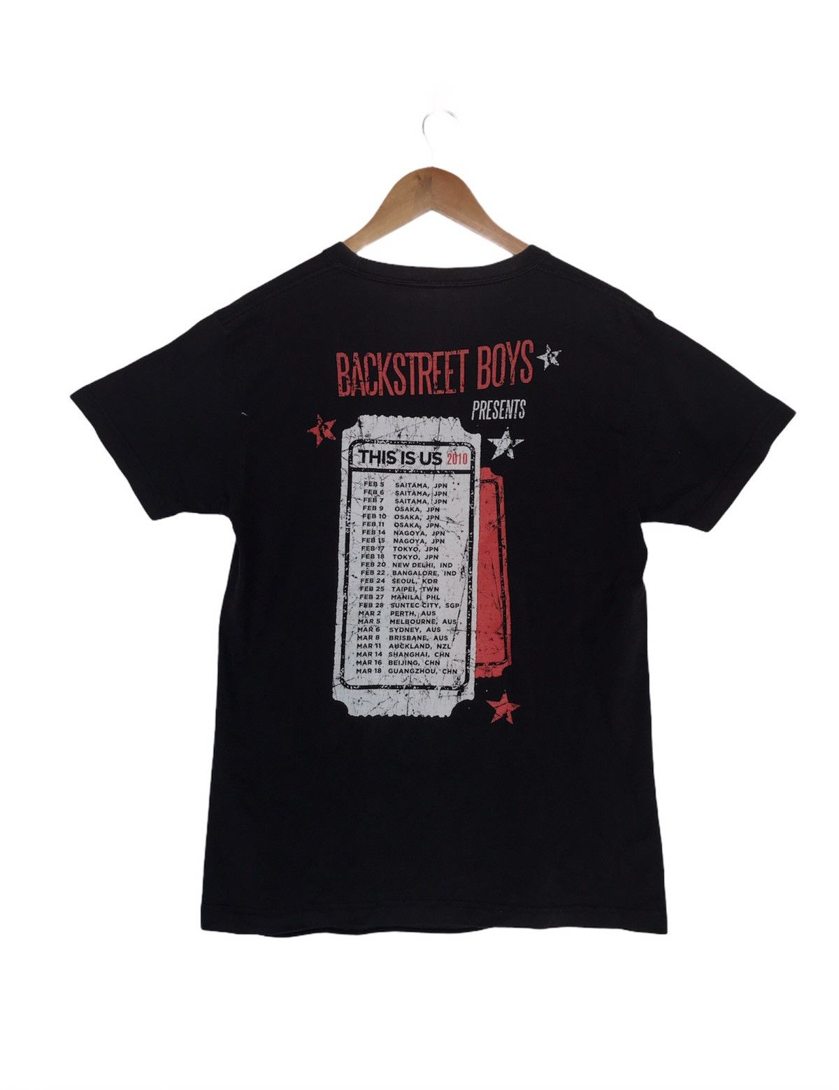 Band Tees Backstreet boys 2010 tour t shirt size medium Size US M / EU 48-50 / 2 - 2 Thumbnail