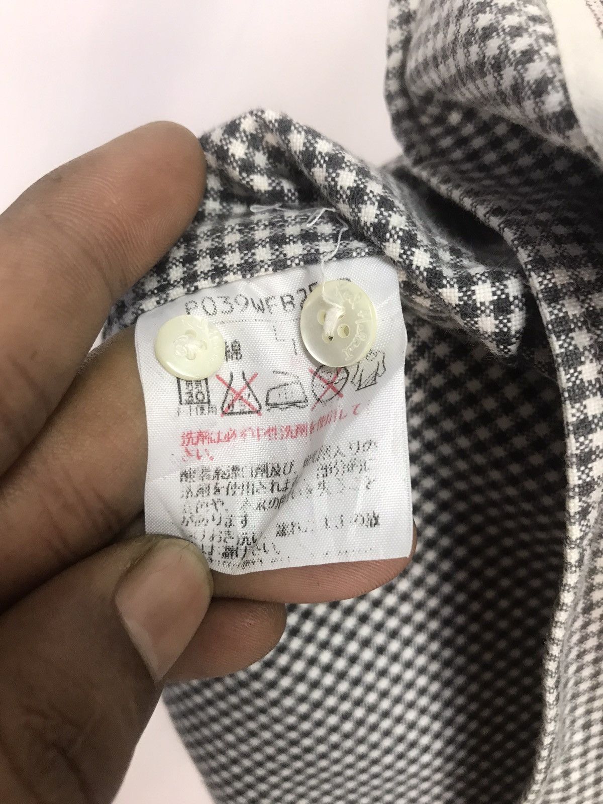 Designer × Flannel × Karl Helmut Karl helmut flannel button up shirt patches Size US XL / EU 56 / 4 - 8 Thumbnail