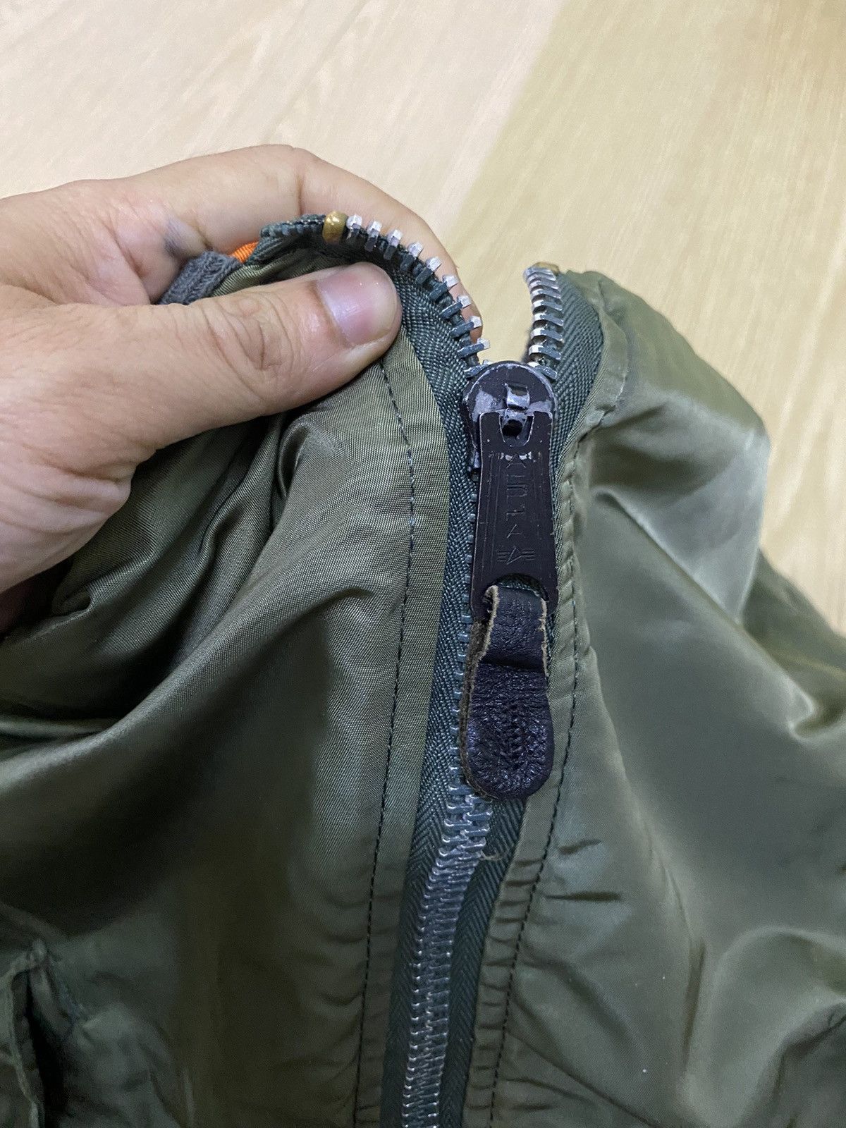 Alpha Industries Vintage Alpha Industries MA-1 bomber jacket Size US L / EU 52-54 / 3 - 7 Thumbnail
