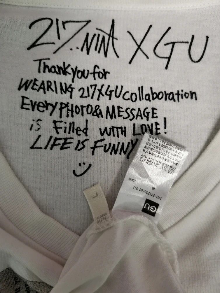 Designer 217 x Gu Collaboration Japan Designer V Neck Tee Art Size US L / EU 52-54 / 3 - 3 Thumbnail