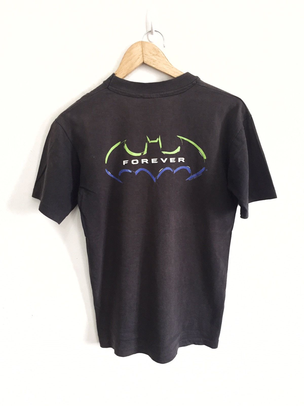 DC Comics DOPE🔥Vintage 1995 Batman Forever Superhero Shirt Size US S / EU 44-46 / 1 - 2 Thumbnail