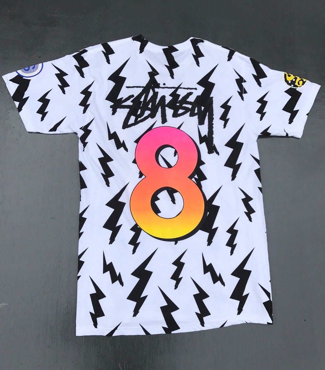 Stussy Stussy Overprinted Flash No 8 Streetwear Hip Hop Tee Size US M / EU 48-50 / 2 - 2 Thumbnail