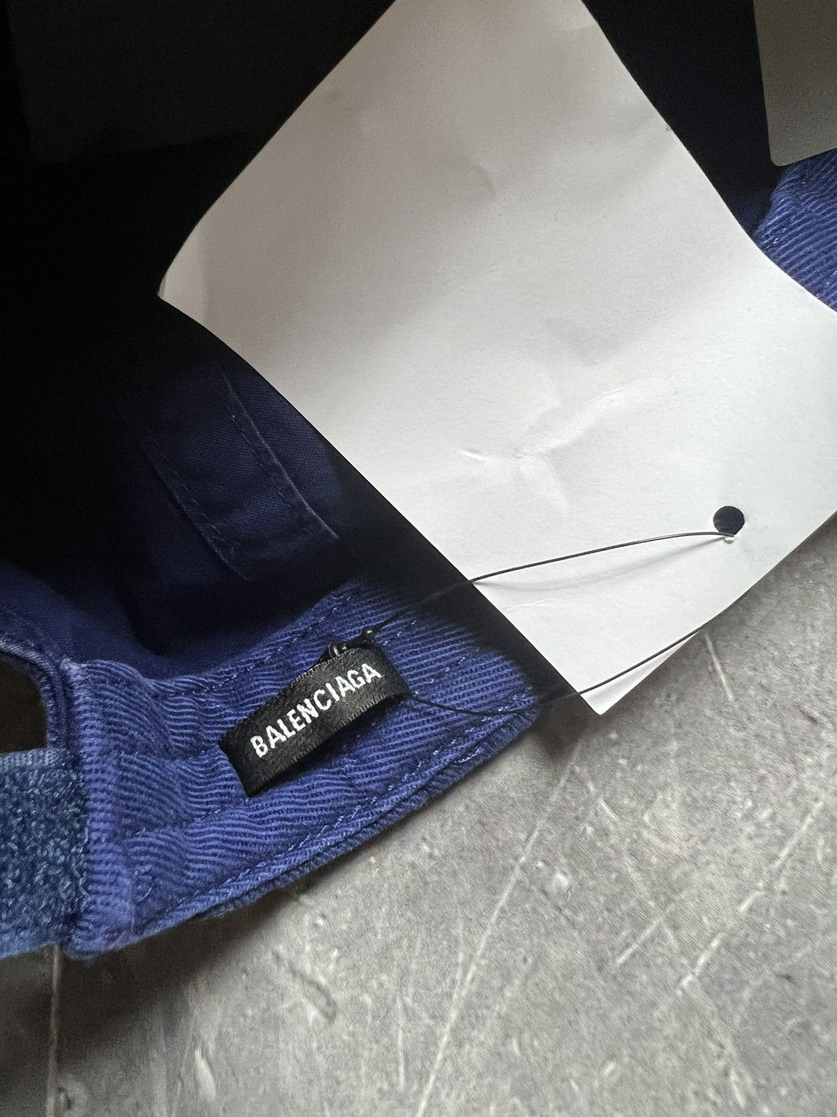 Balenciaga Balenciaga Split Pierced Hat Size ONE SIZE - 8 Thumbnail