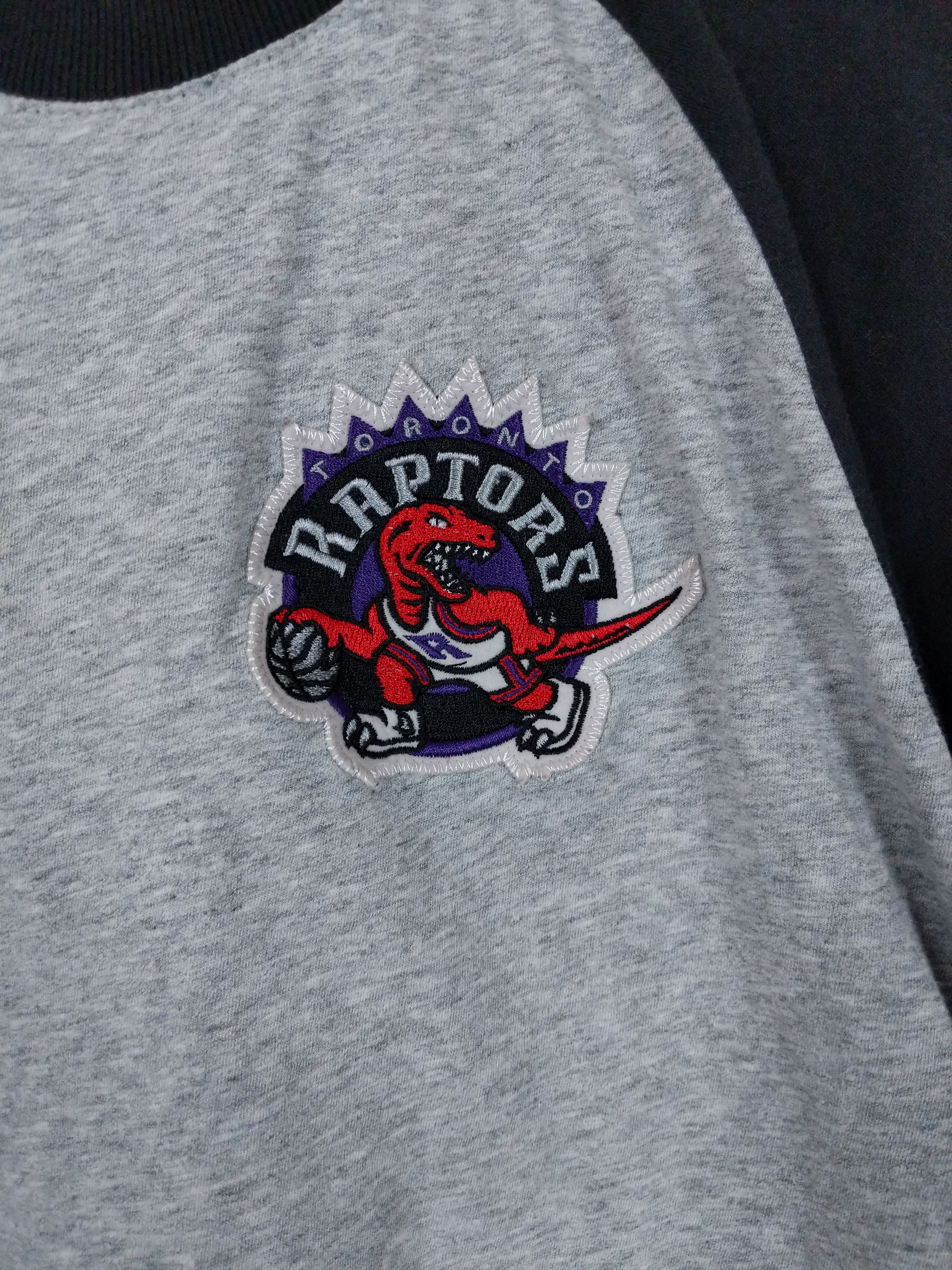 Mitchell & Ness × NBA Toronto Raptors Mitchell & Ness Raglan Tee Size US L / EU 52-54 / 3 - 2 Thumbnail