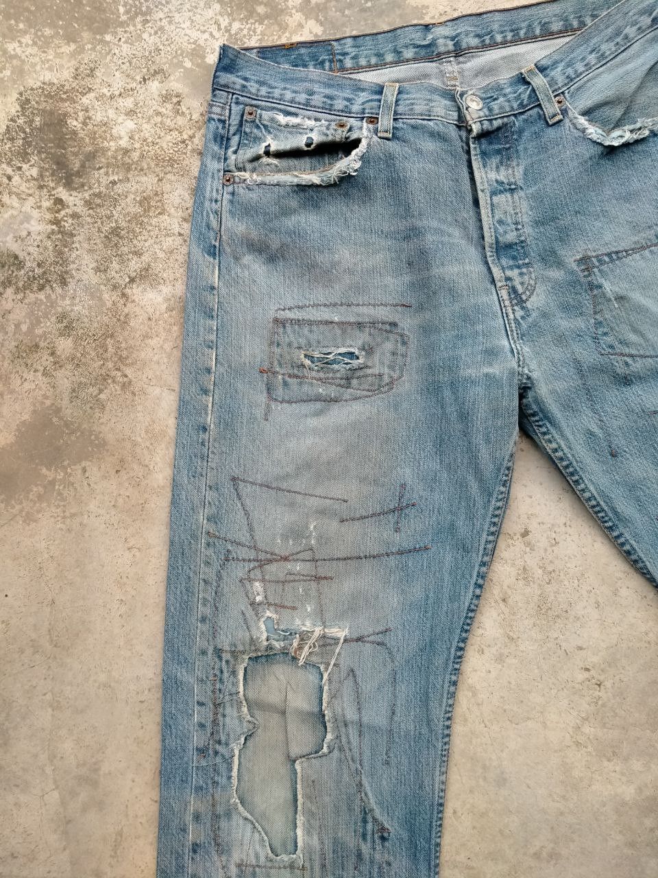 Levi's Rare!! Vintage Levi's 501 Distressed Rip Patchwork Jeans Size US 32 / EU 48 - 8 Thumbnail
