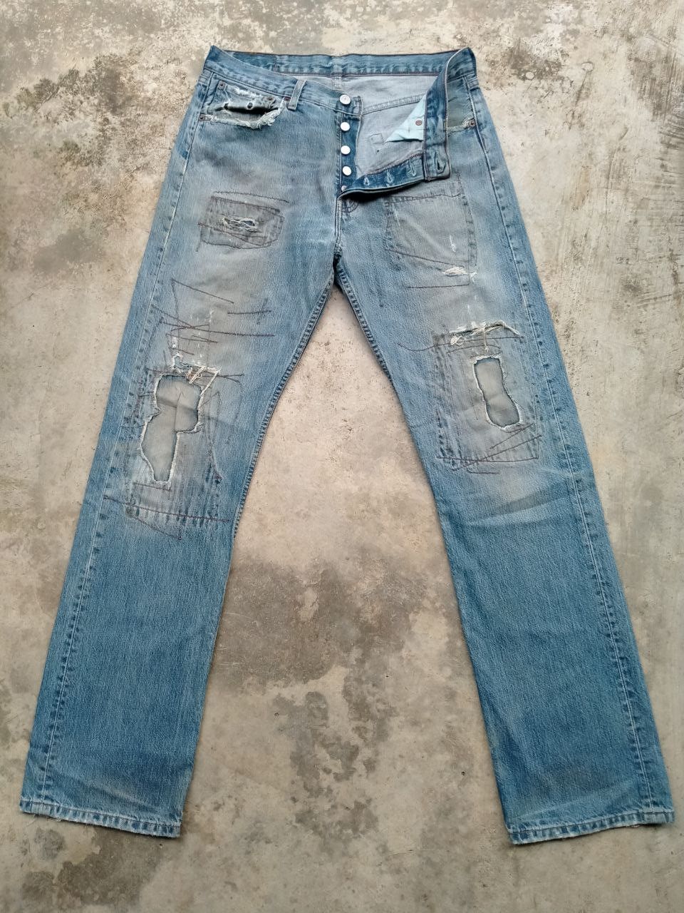 Levi's Rare!! Vintage Levi's 501 Distressed Rip Patchwork Jeans Size US 32 / EU 48 - 3 Thumbnail