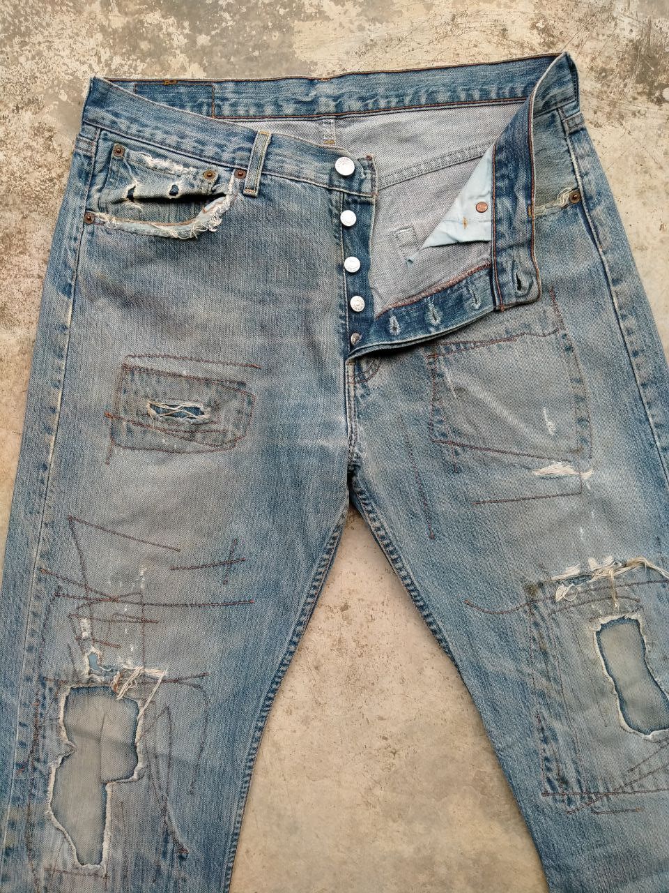 Levi's Rare!! Vintage Levi's 501 Distressed Rip Patchwork Jeans Size US 32 / EU 48 - 5 Thumbnail