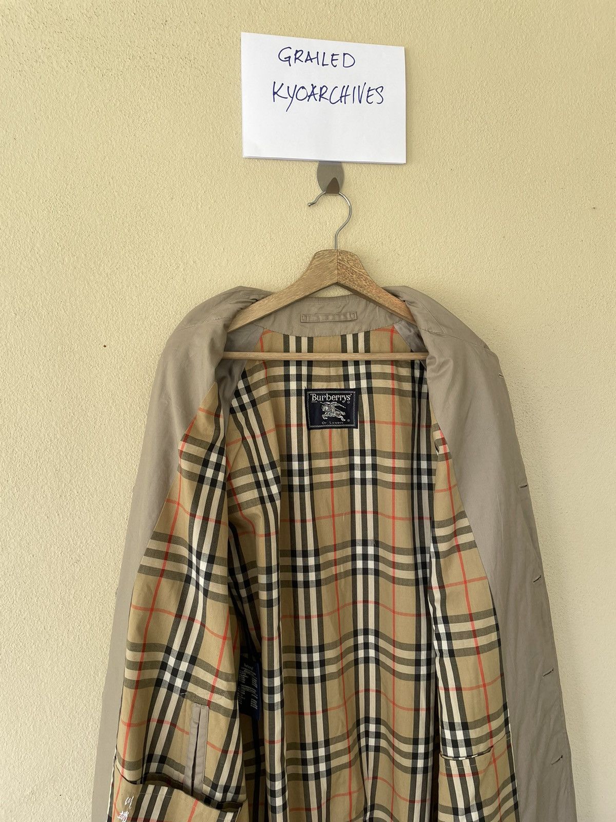 Burberry VINTAGE BURBERRY’S TRENCH JACKET Size US L / EU 52-54 / 3 - 14 Thumbnail