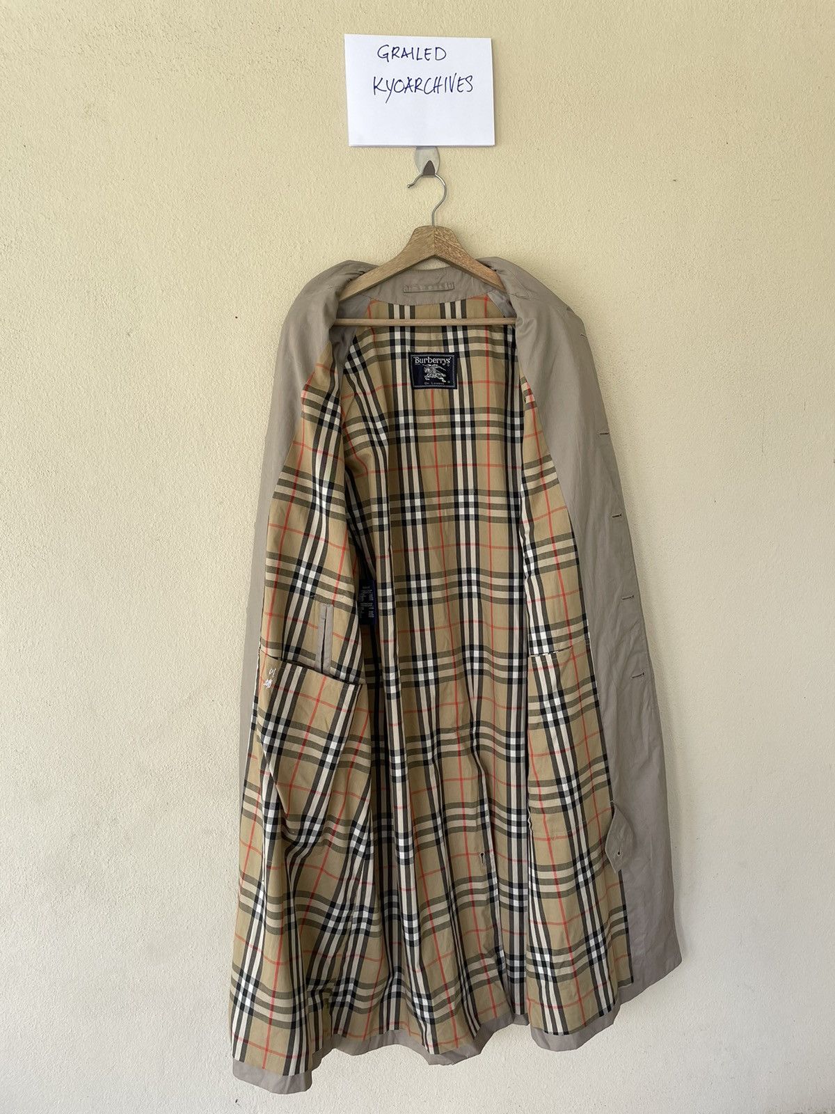 Burberry VINTAGE BURBERRY’S TRENCH JACKET Size US L / EU 52-54 / 3 - 13 Thumbnail