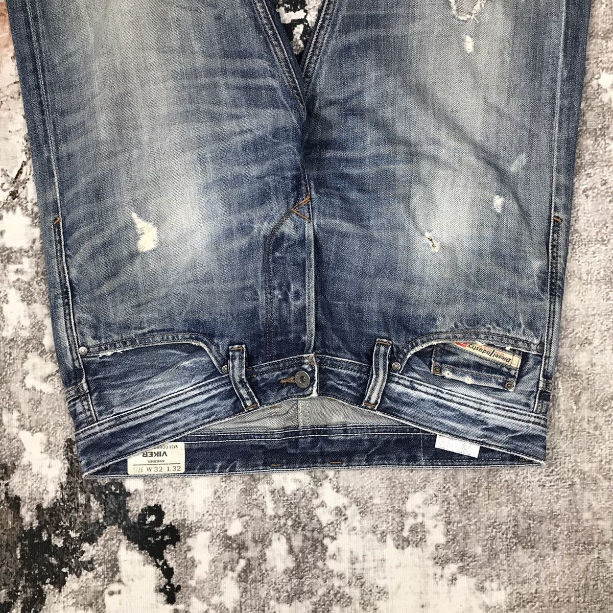 Diesel Vintage Diesel Viker Distressed Light Wash Denim Jeans Size US 34 / EU 50 - 3 Thumbnail
